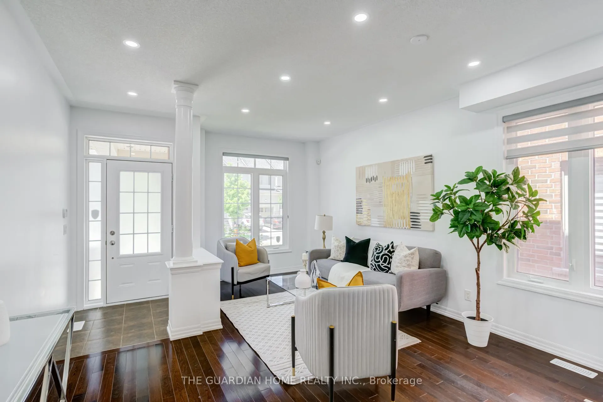 Photo 5 of 30 Aird Court, Milton, Scott — HOMEH