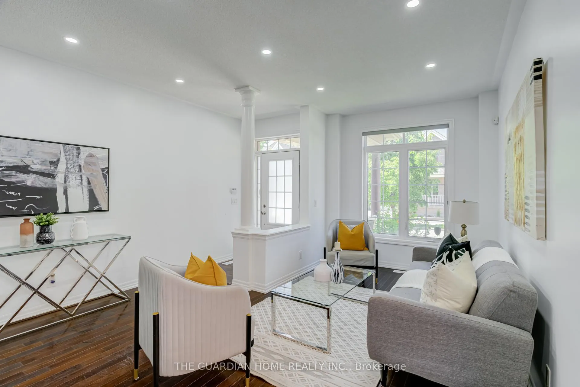 Photo 9 of 30 Aird Court, Milton, Scott — HOMEH