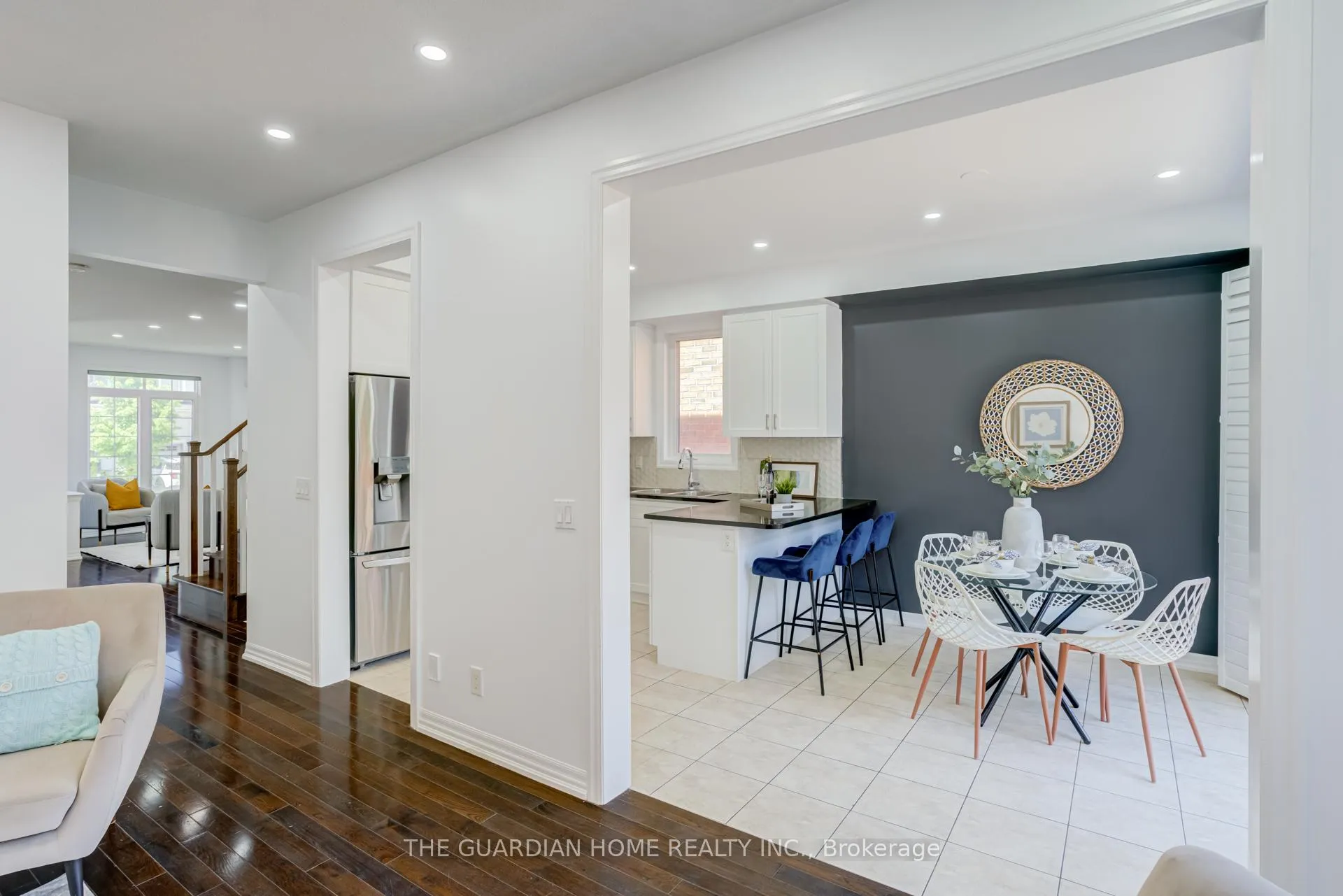 Photo 16 of 30 Aird Court, Milton, Scott — HOMEH