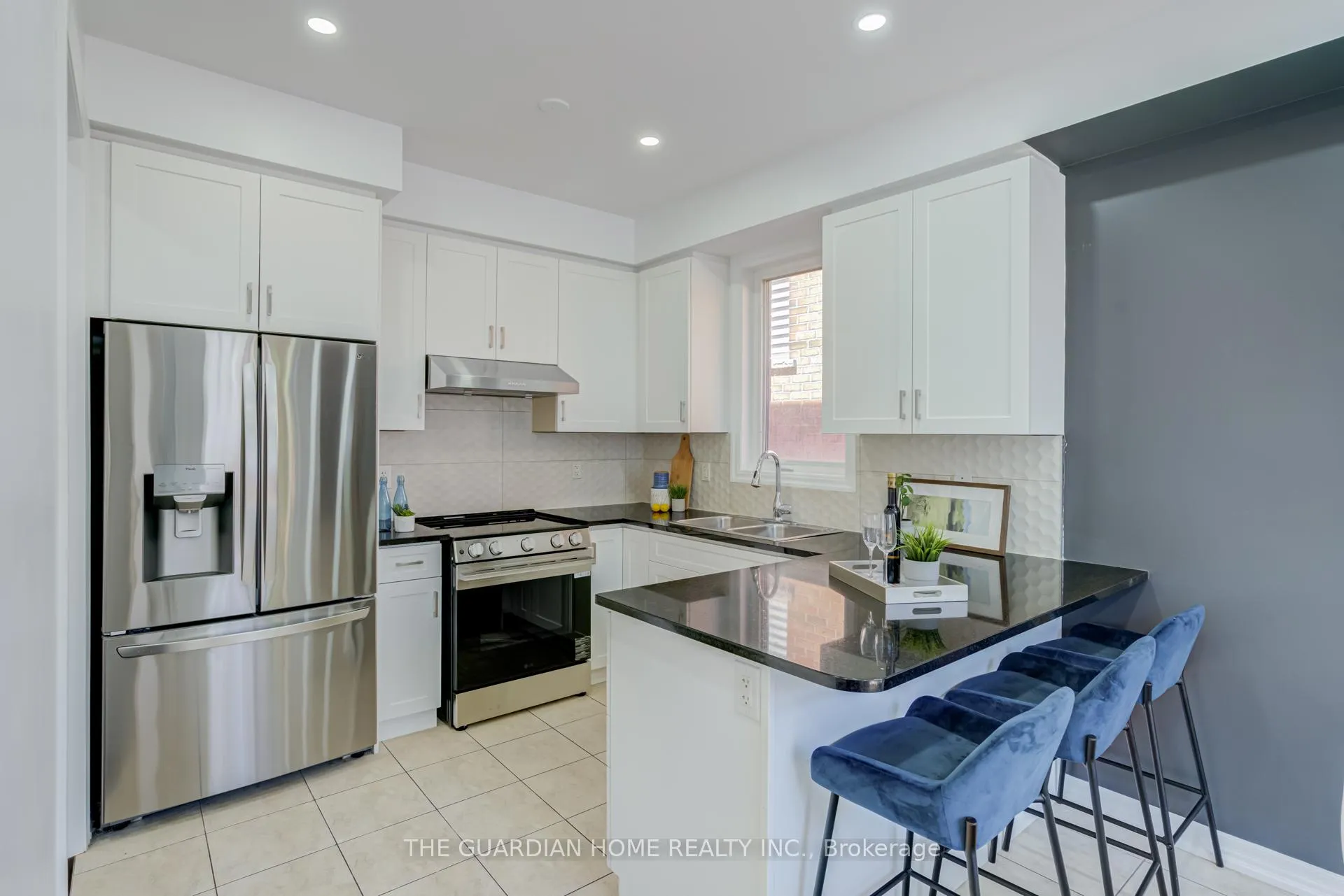Photo 18 of 30 Aird Court, Milton, Scott — HOMEH