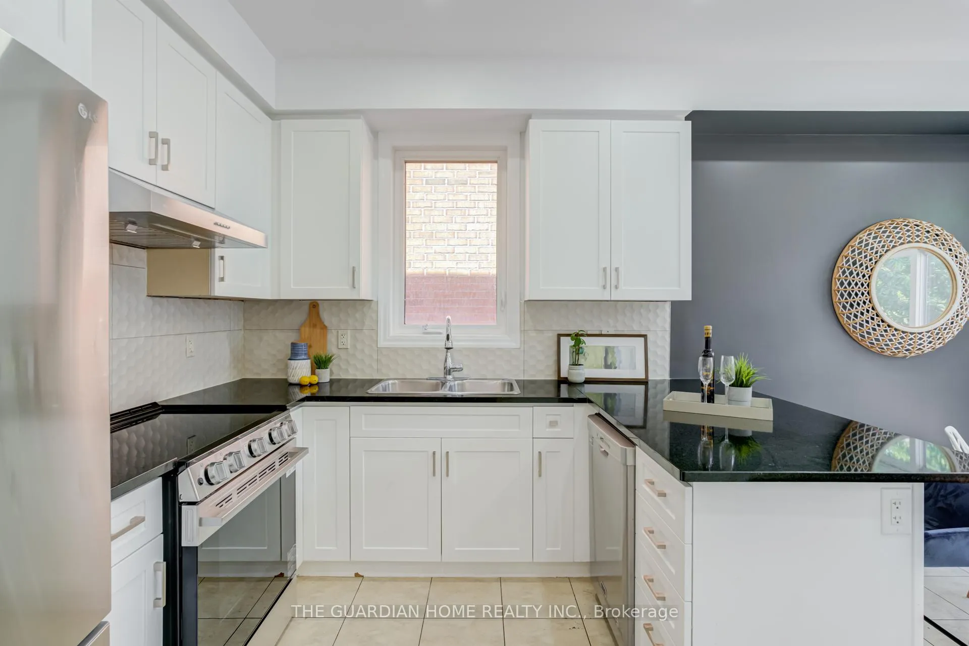 Photo 19 of 30 Aird Court, Milton, Scott — HOMEH