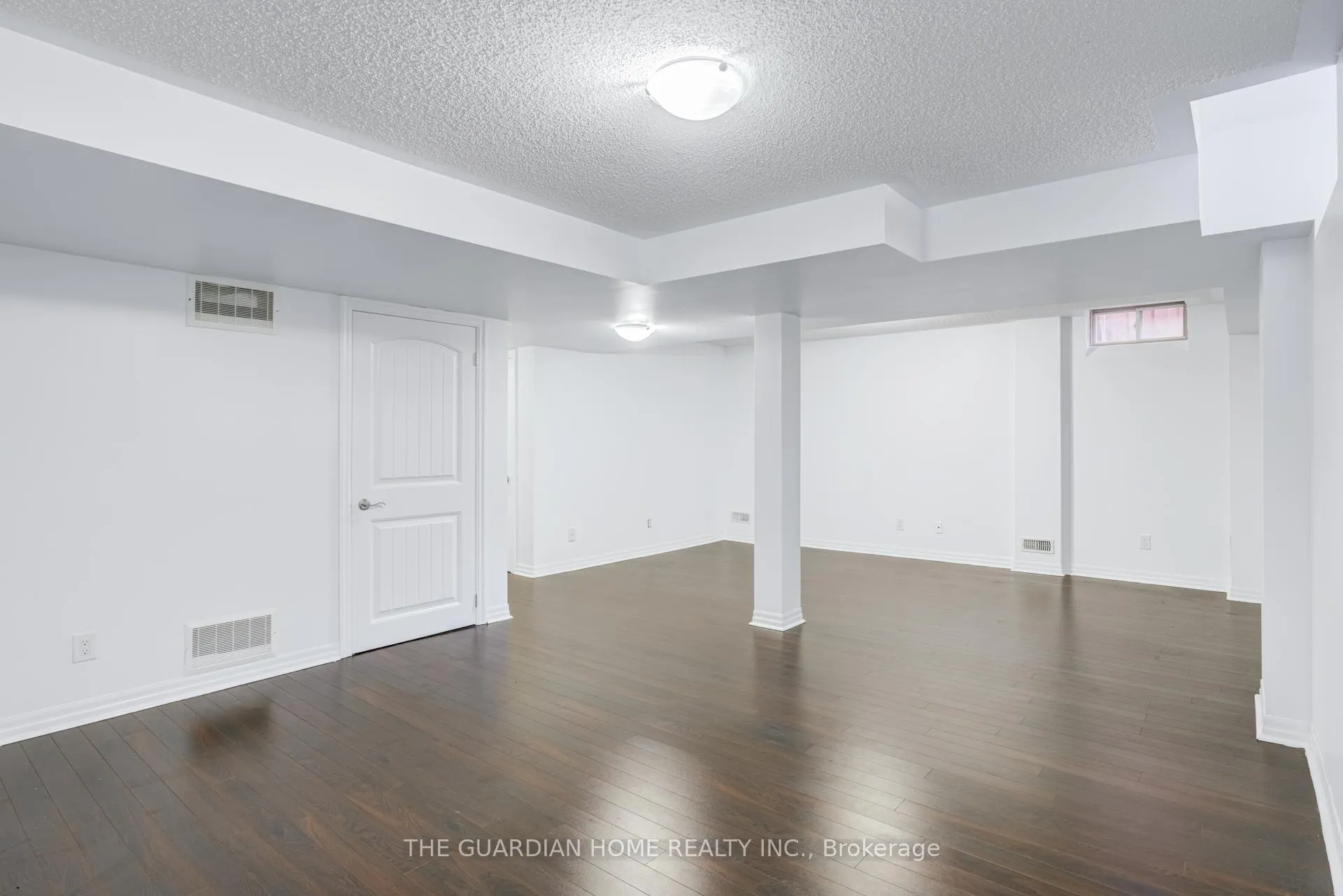 Photo 46 of 30 Aird Court, Milton, Scott — HOMEH