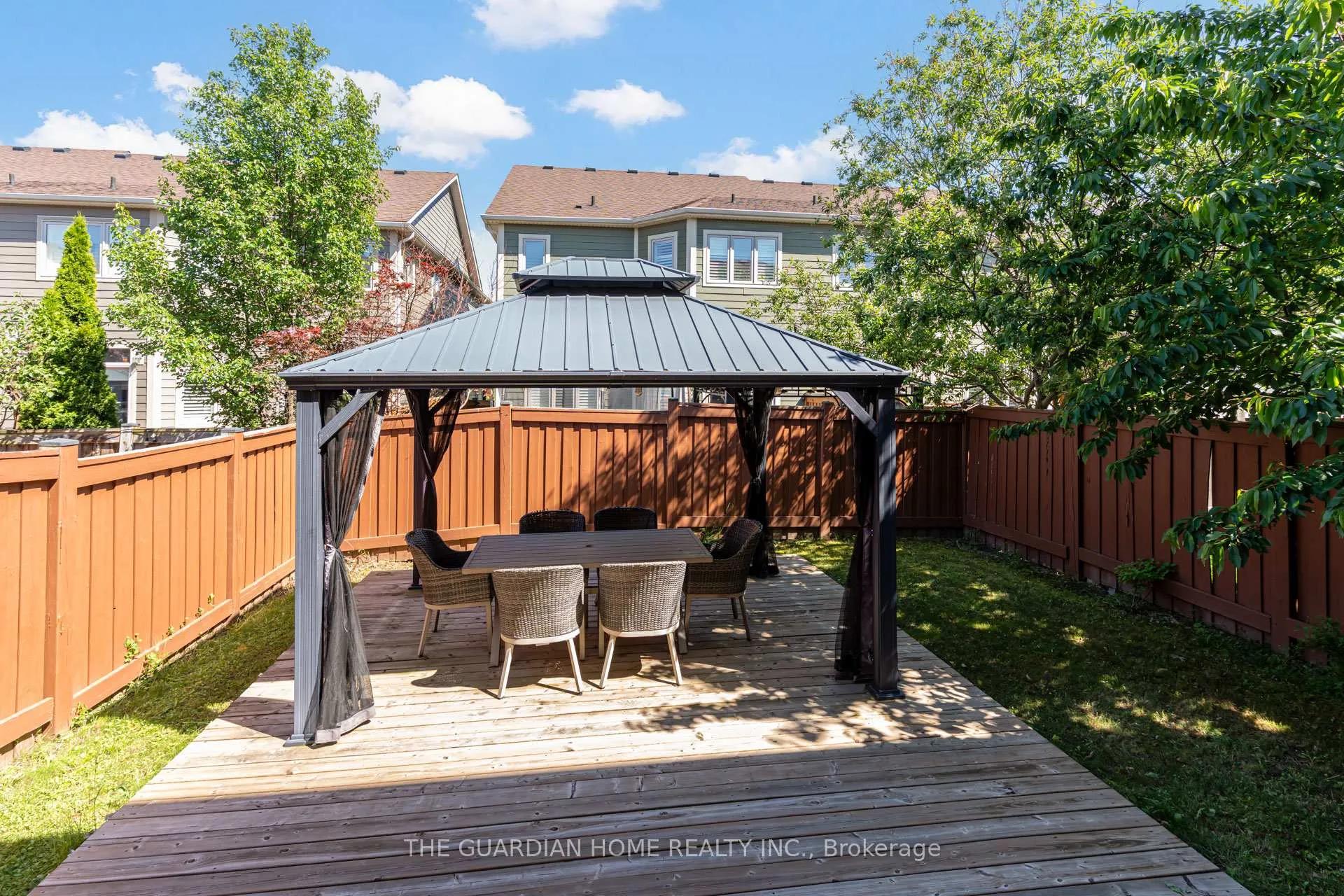 Photo 48 of 30 Aird Court, Milton, Scott — HOMEH