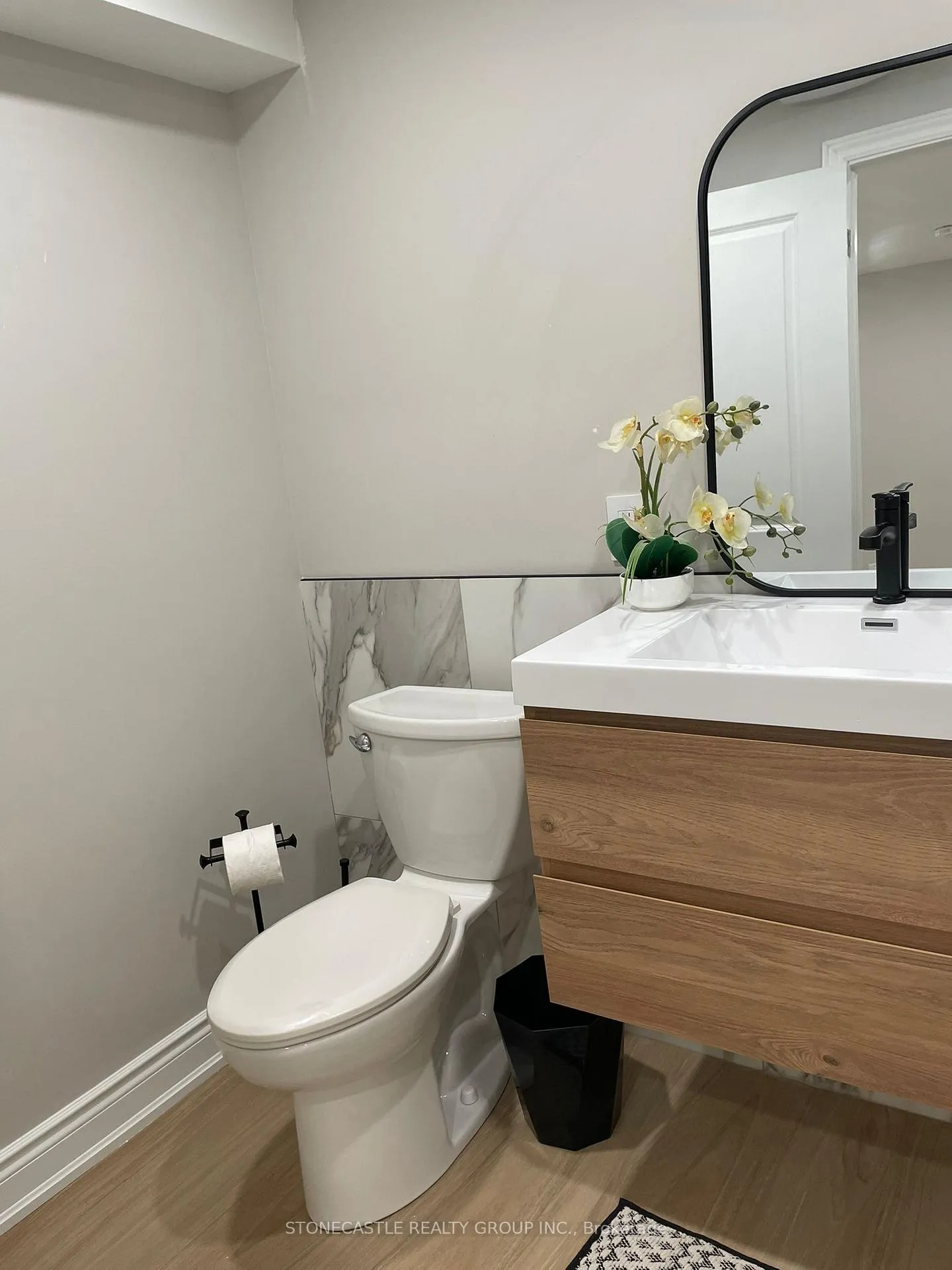 Photo 5 of Unit (Bsmt), 89 Jackman Crescent, Vaughan, West Woodbridge — HOMEH