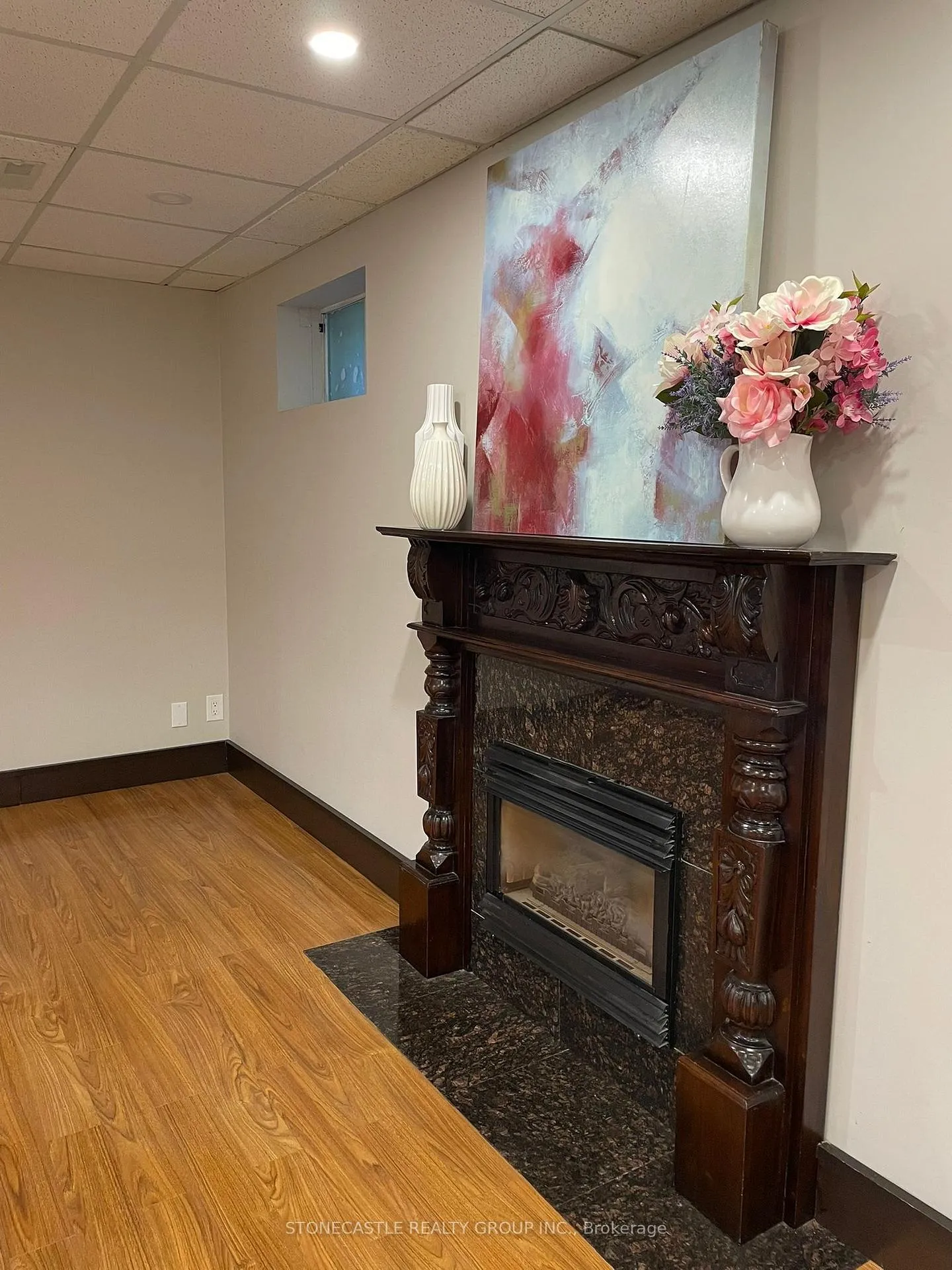 Photo 7 of Unit (Bsmt), 89 Jackman Crescent, Vaughan, West Woodbridge — HOMEH