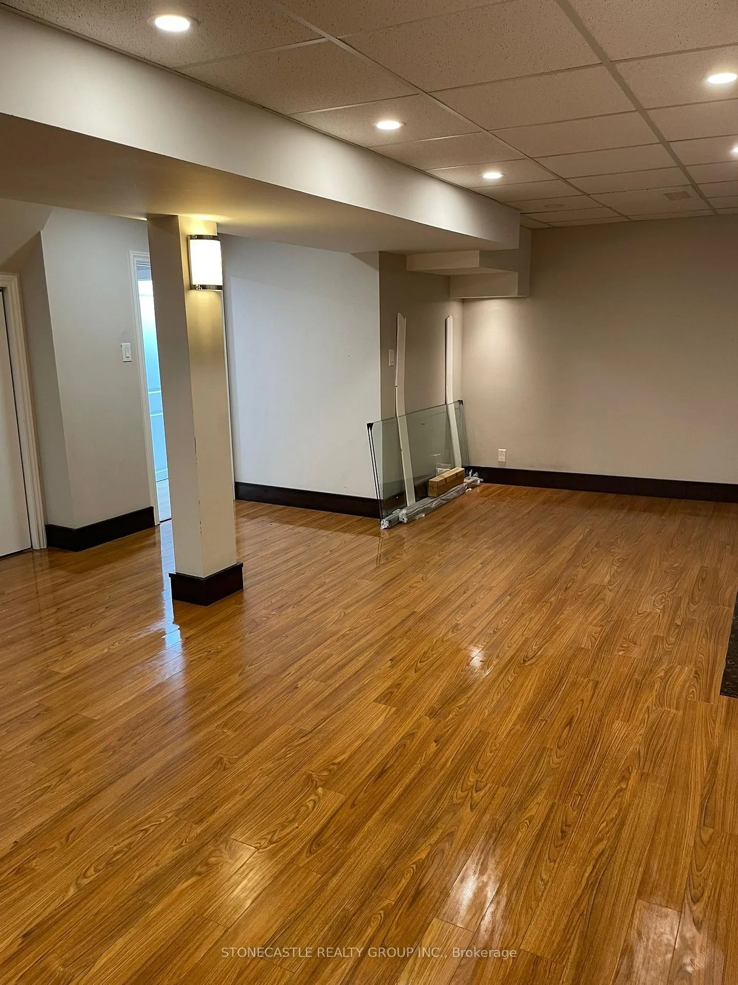 Photo 8 of Unit (Bsmt), 89 Jackman Crescent, Vaughan, West Woodbridge — HOMEH