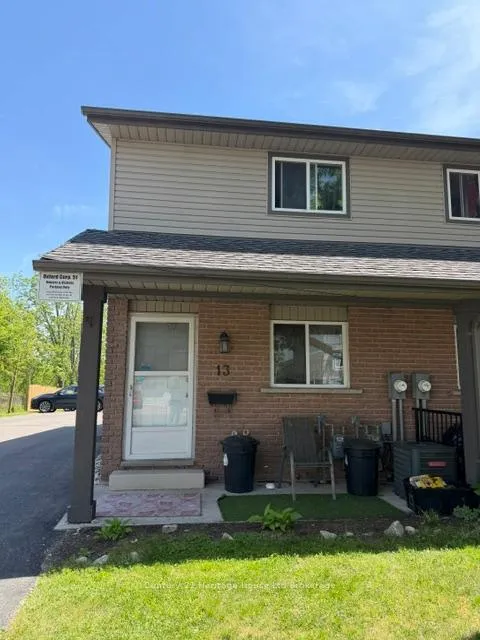 Photo of Unit 13, 900 James Street
