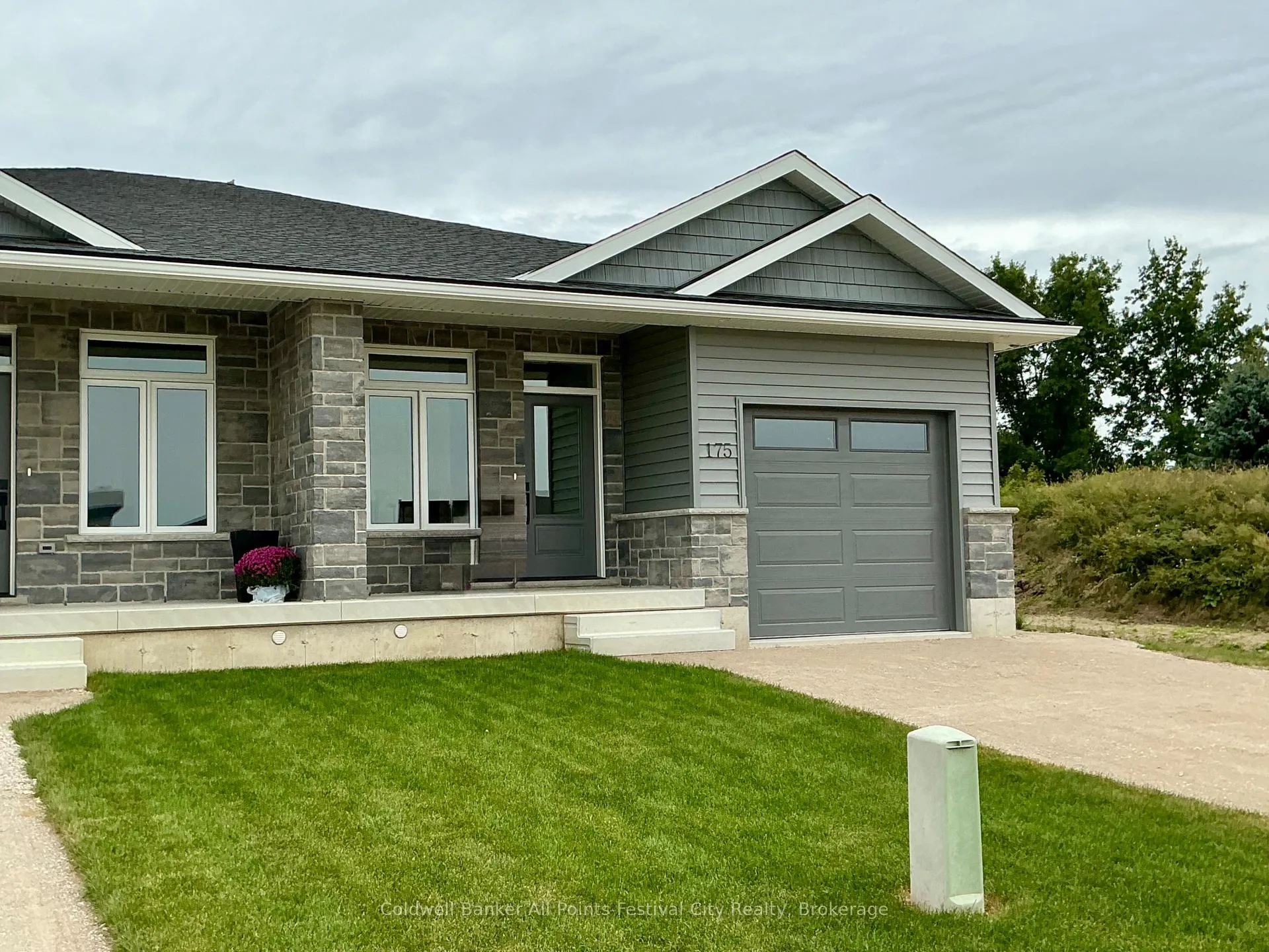 Photo of 175 Anderson Lane