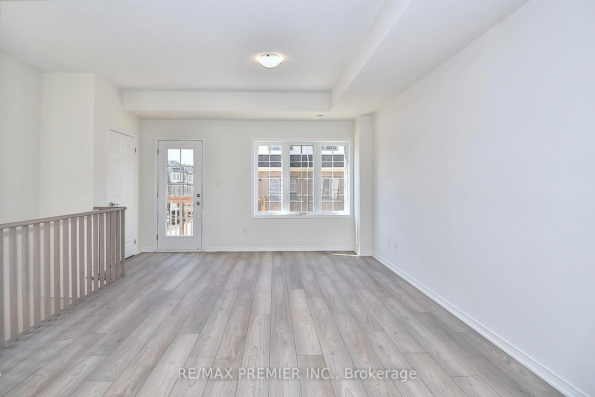 Photo 9 of Unit 144, 2552 Mojave Path, Oshawa, Windfields — HOMEH