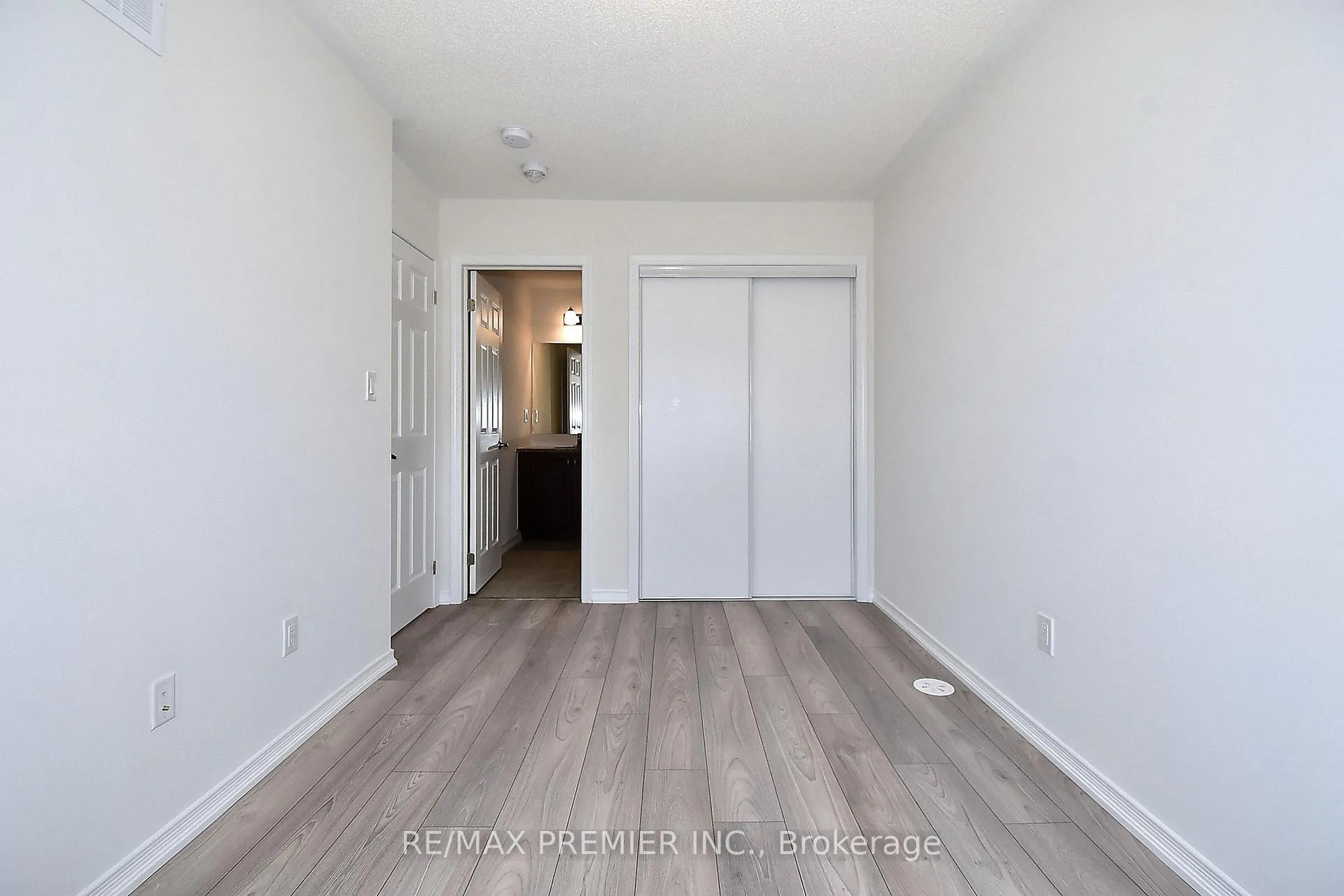 Photo 27 of Unit 144, 2552 Mojave Path, Oshawa, Windfields — HOMEH