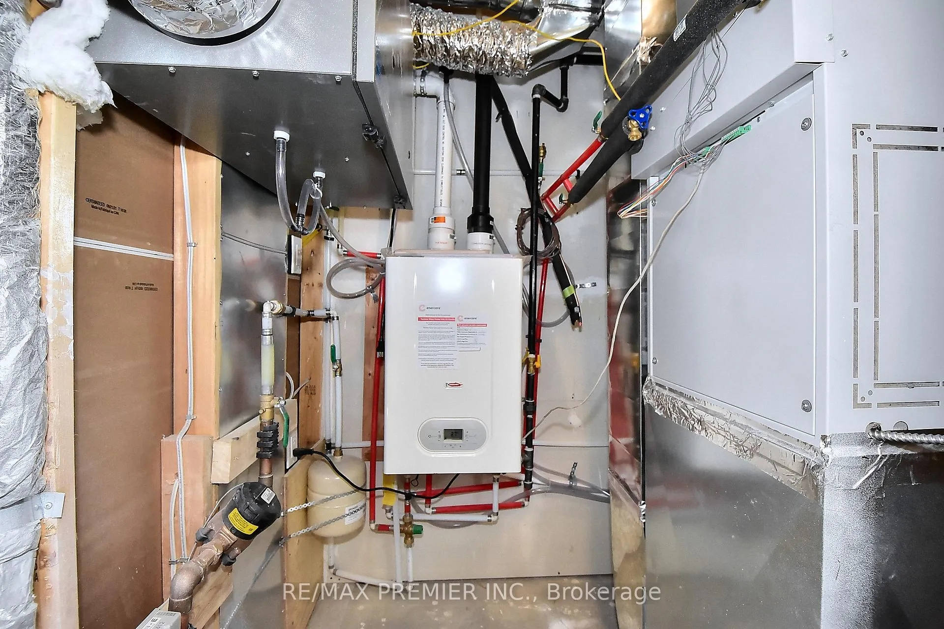 Photo 47 of Unit 144, 2552 Mojave Path, Oshawa, Windfields — HOMEH
