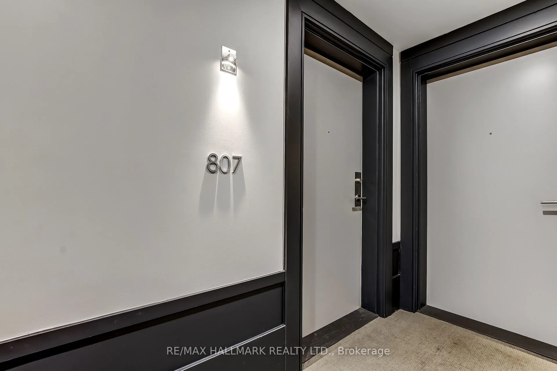 Photo 5 of Unit 807, 16 Concord Place, Grimsby, Grimsby Beach — HOMEH