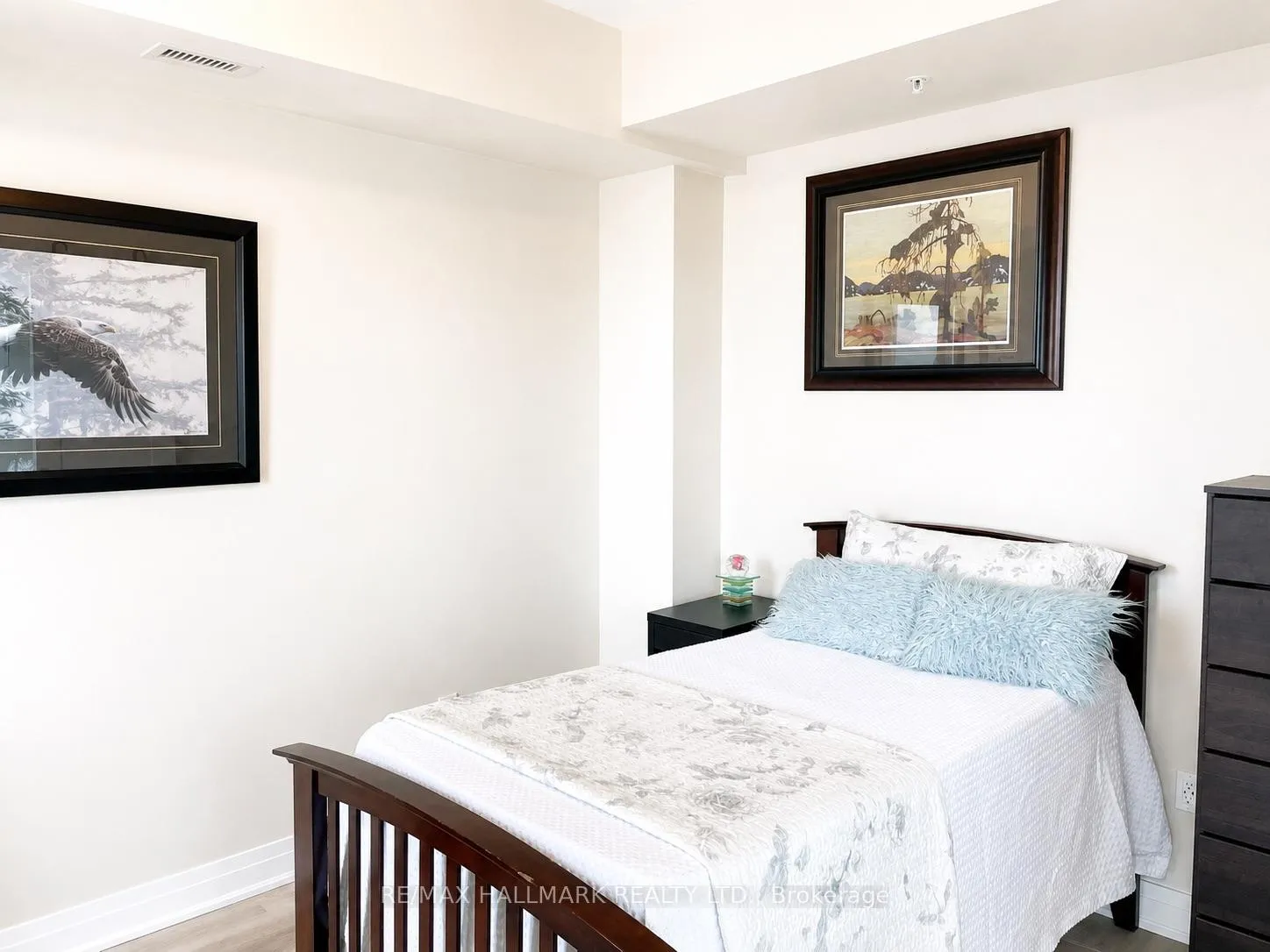Photo 15 of Unit 807, 16 Concord Place, Grimsby, Grimsby Beach — HOMEH