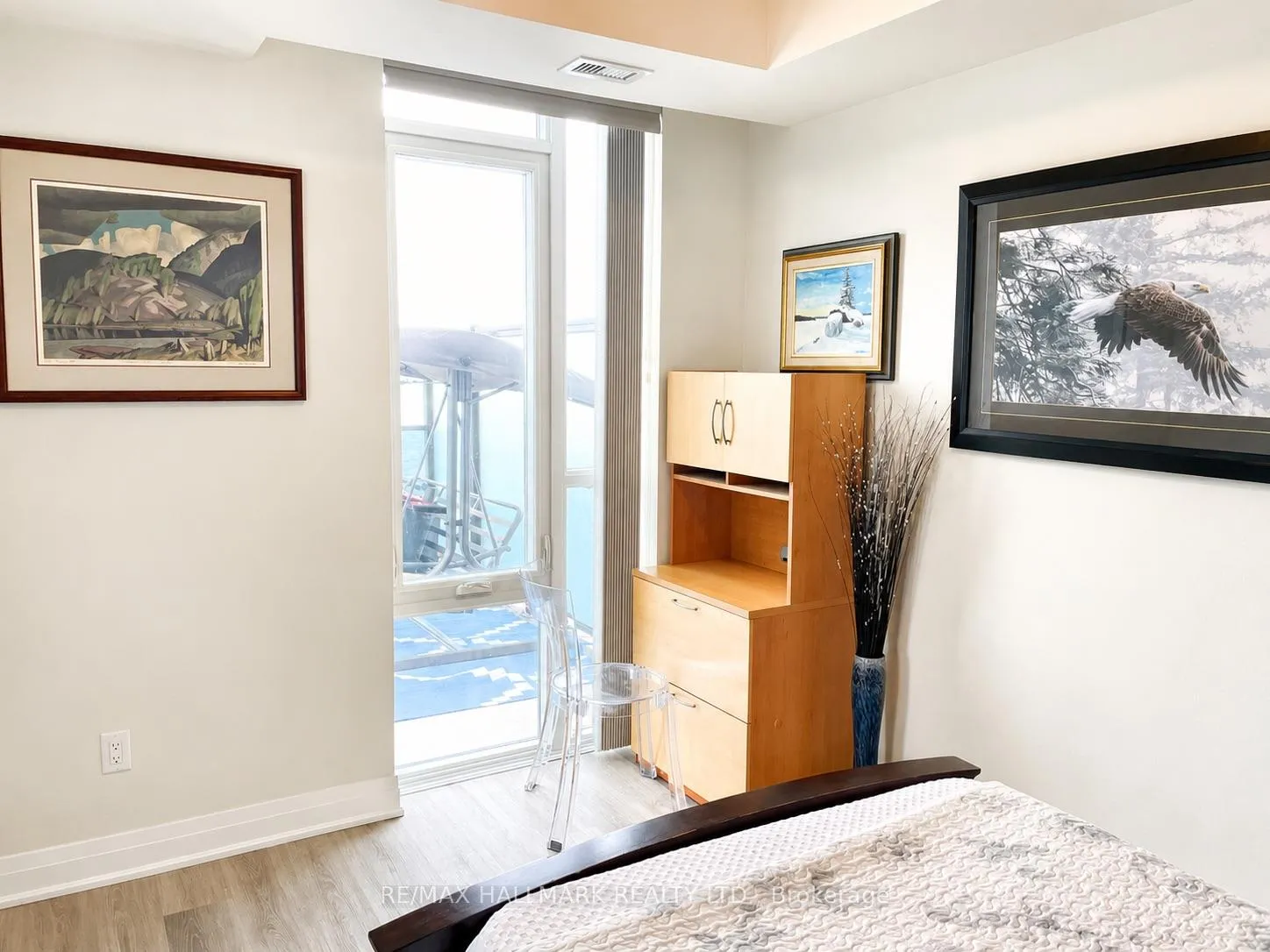 Photo 16 of Unit 807, 16 Concord Place, Grimsby, Grimsby Beach — HOMEH