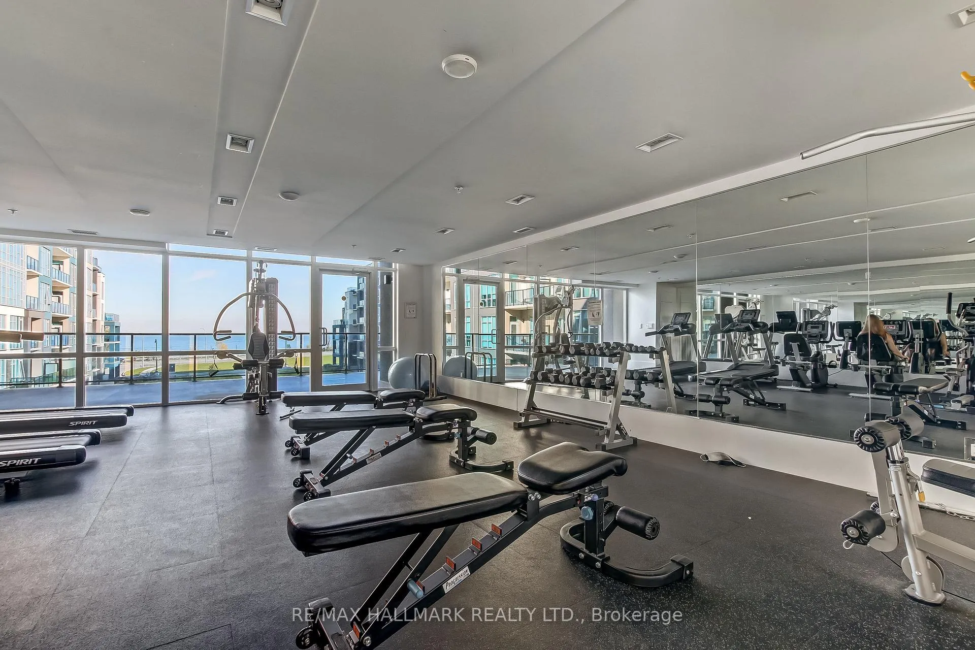 Photo 24 of Unit 807, 16 Concord Place, Grimsby, Grimsby Beach — HOMEH