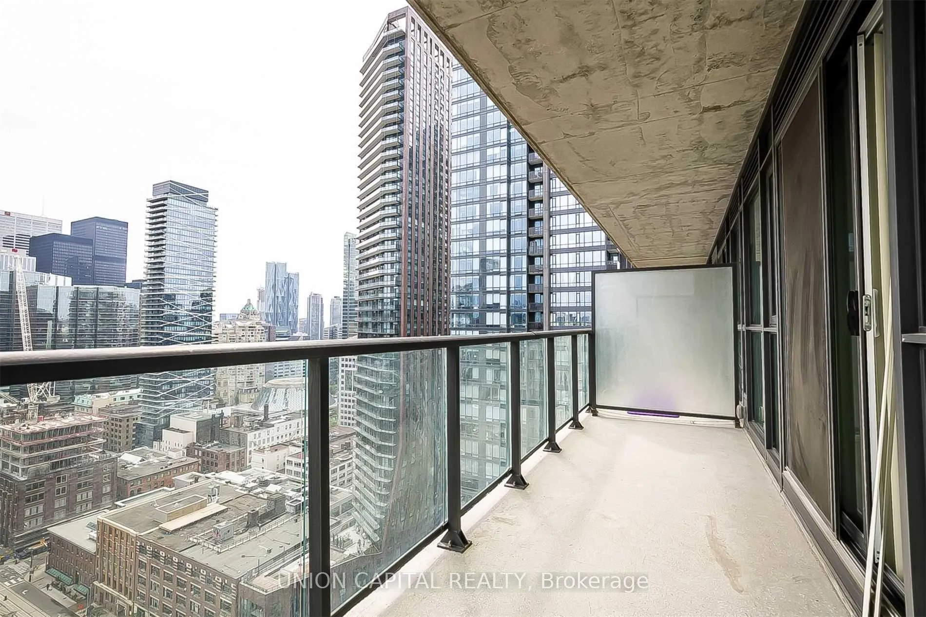Photo 13 of Unit 2406, 290 Adelaide Street W, Toronto, Waterfront Communities — HOMEH