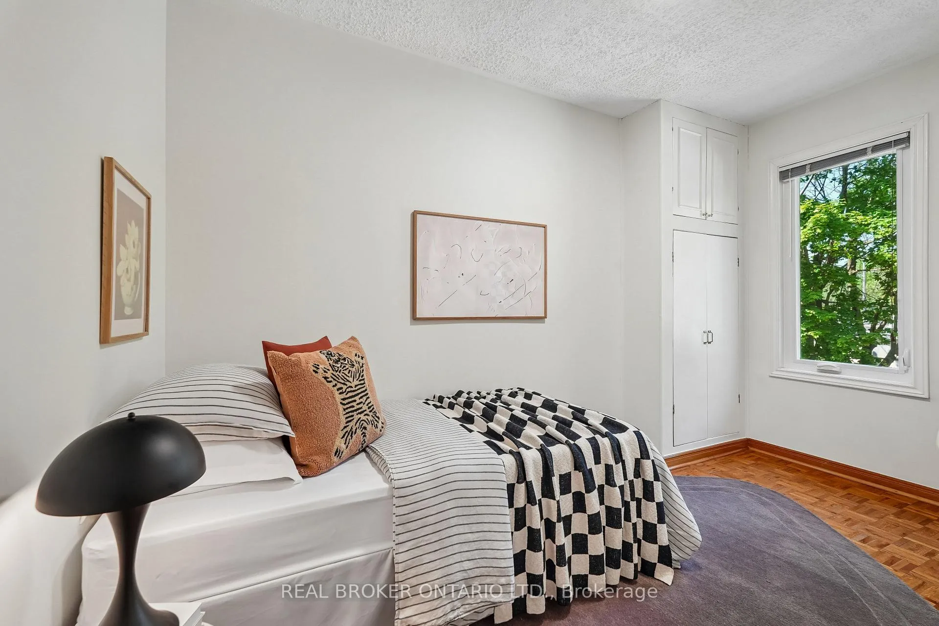 Photo 13 of 450 Armadale Avenue, Toronto, Runnymede-Bloor West Village — HOMEH