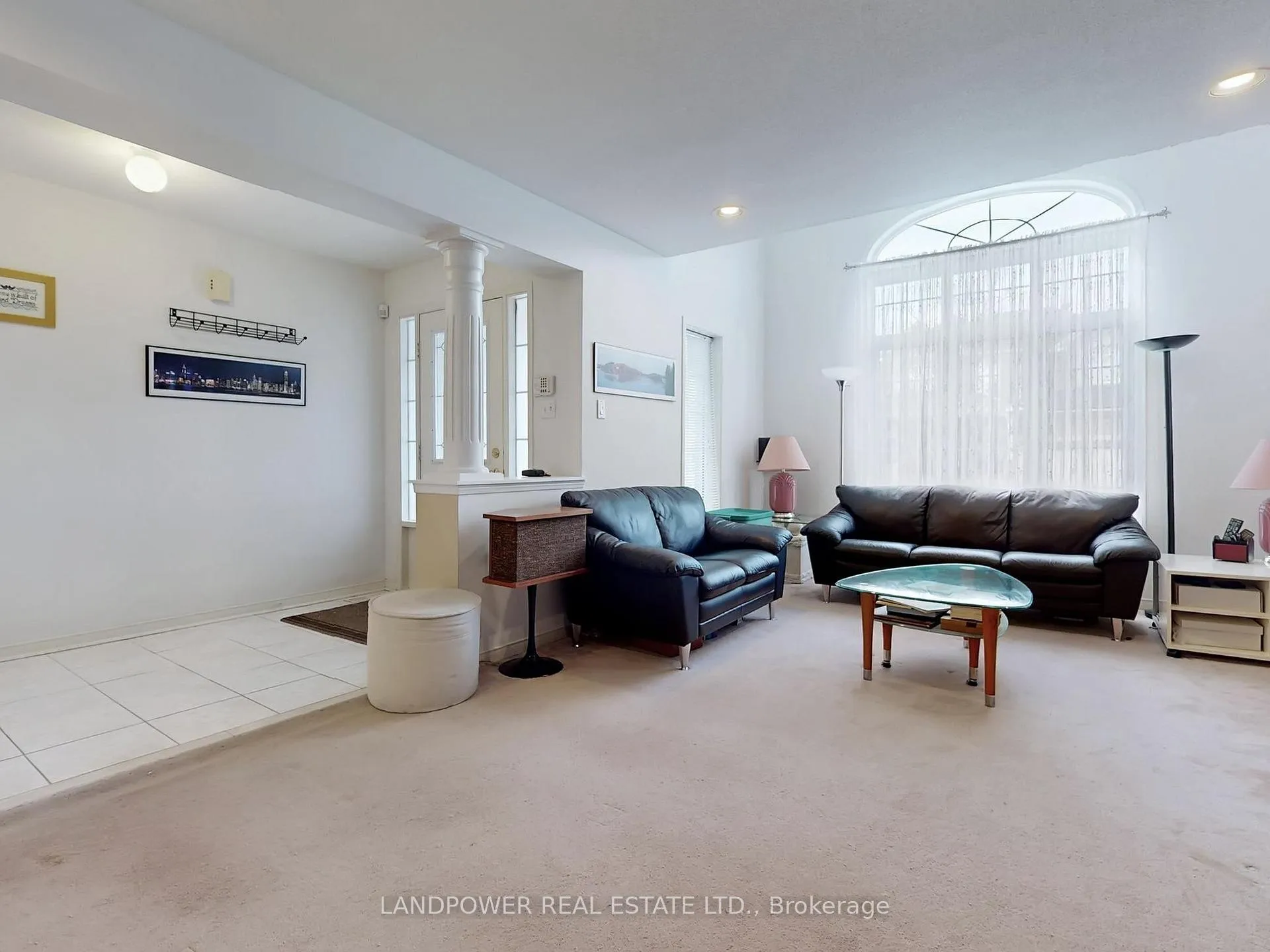Photo 3 of 82 Littleleaf Crescent, Markham, Legacy — HOMEH