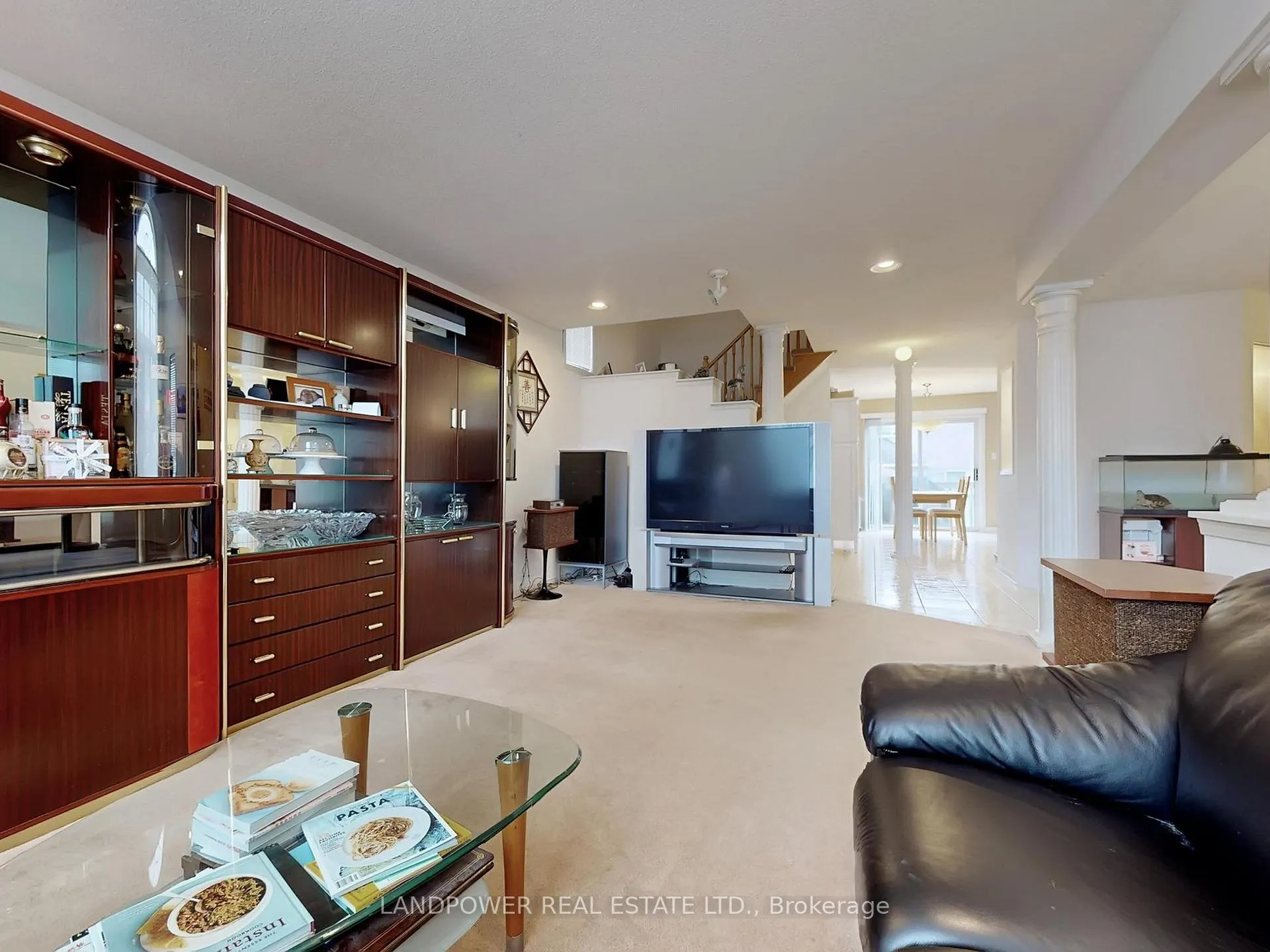 Photo 7 of 82 Littleleaf Crescent, Markham, Legacy — HOMEH