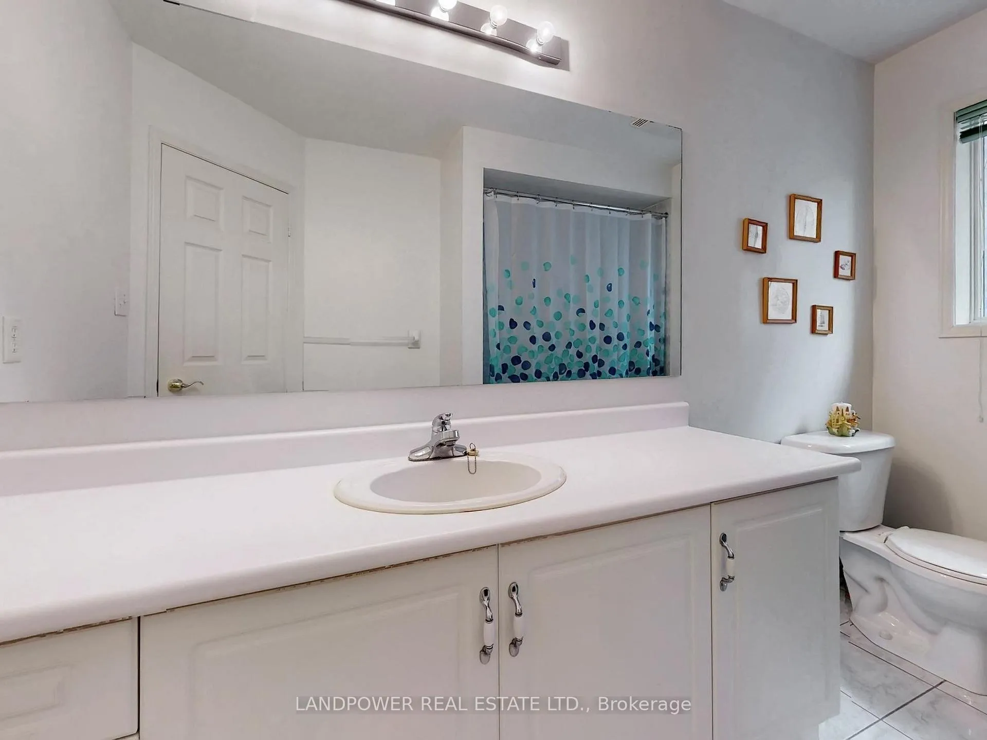 Photo 34 of 82 Littleleaf Crescent, Markham, Legacy — HOMEH