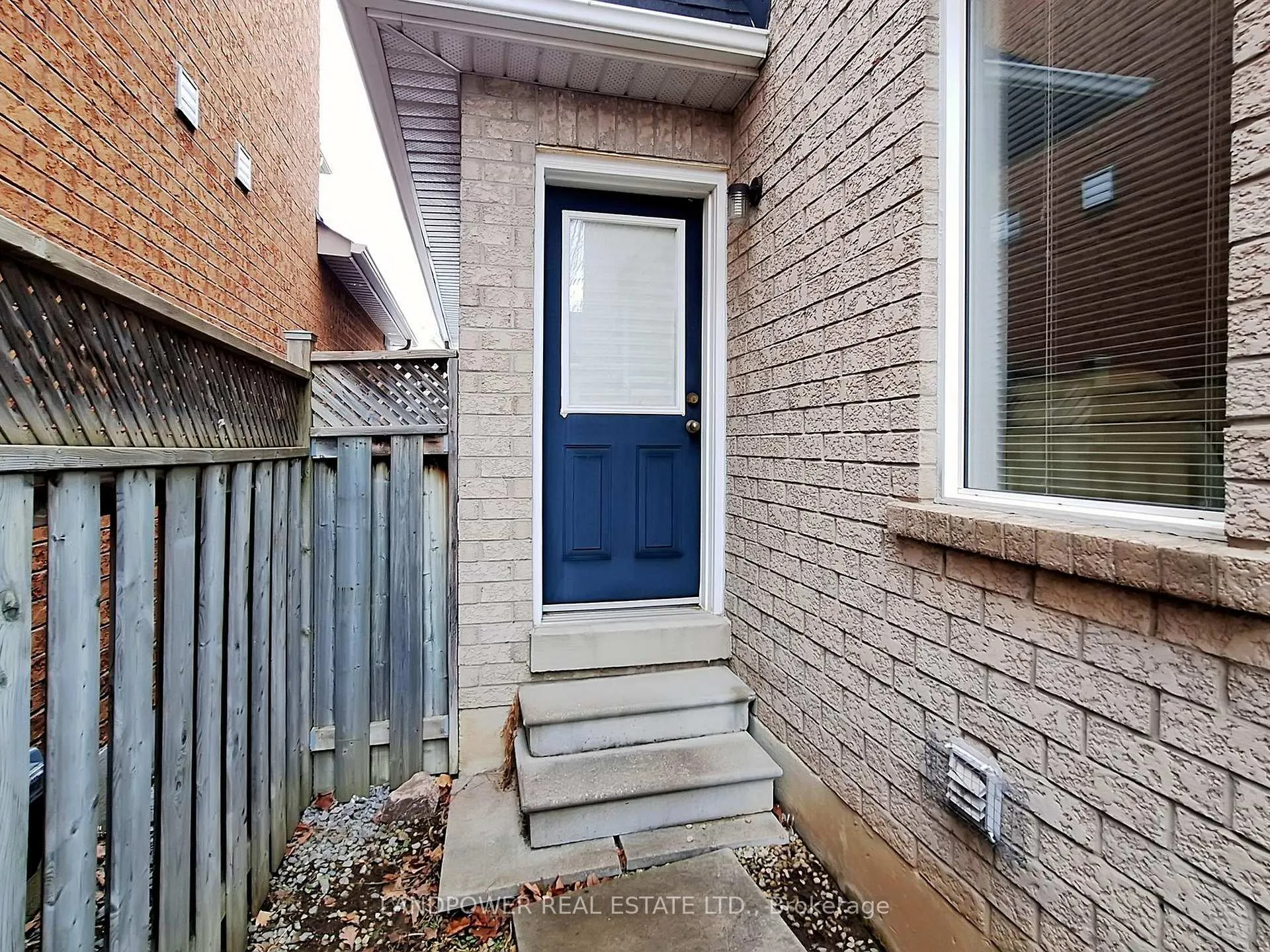 Photo 36 of 82 Littleleaf Crescent, Markham, Legacy — HOMEH