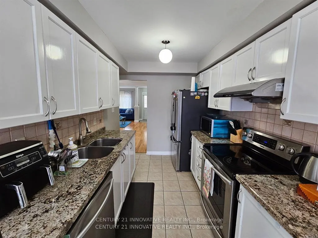 Photo 11 of 189 South Unionville Avenue, Markham, Village Green-South Unionville — HOMEH