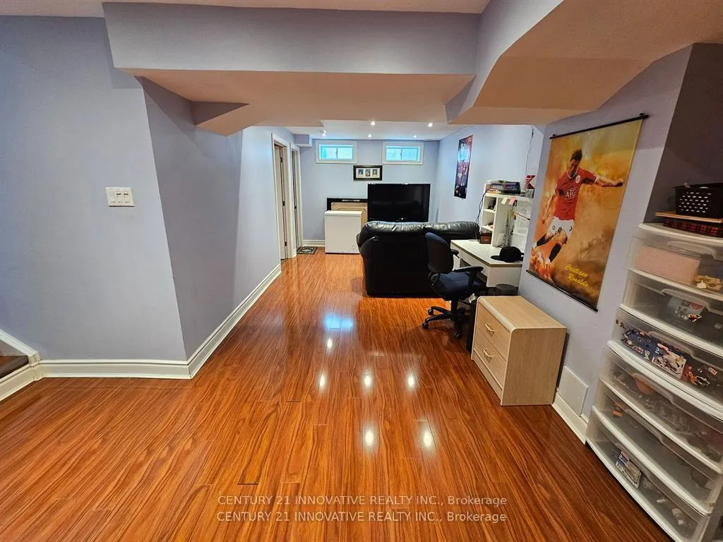 Photo 21 of 189 South Unionville Avenue, Markham, Village Green-South Unionville — HOMEH