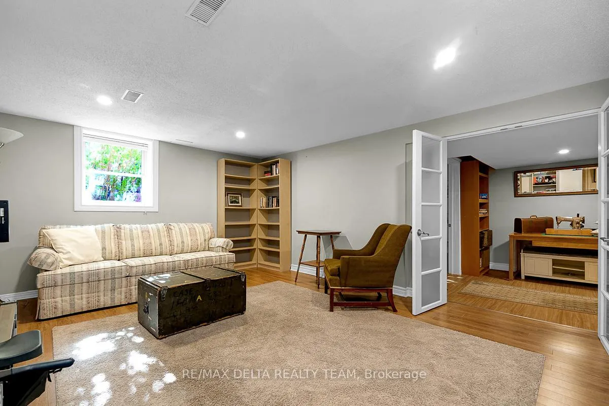 Photo 24 of 478 Lawson Avenue, Ottawa, Overbrook/Castle Heights — HOMEH