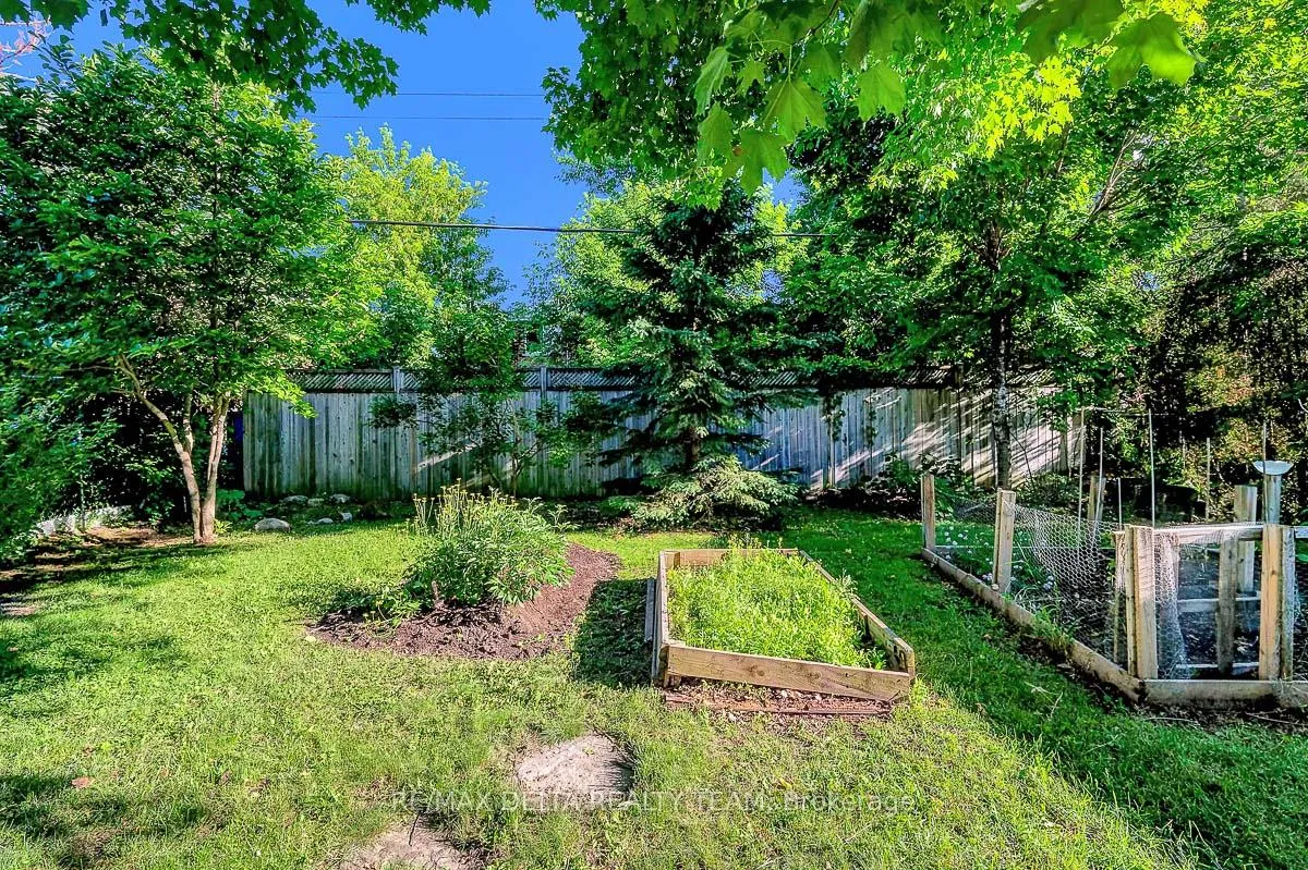 Photo 34 of 478 Lawson Avenue, Ottawa, Overbrook/Castle Heights — HOMEH