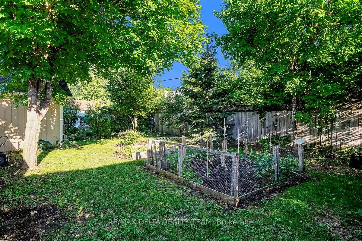 Photo 36 of 478 Lawson Avenue, Ottawa, Overbrook/Castle Heights — HOMEH