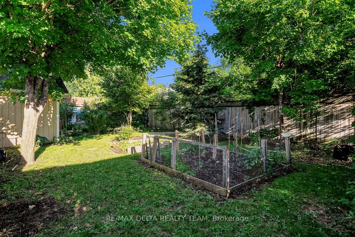 Photo 37 of 478 Lawson Avenue, Ottawa, Overbrook/Castle Heights — HOMEH