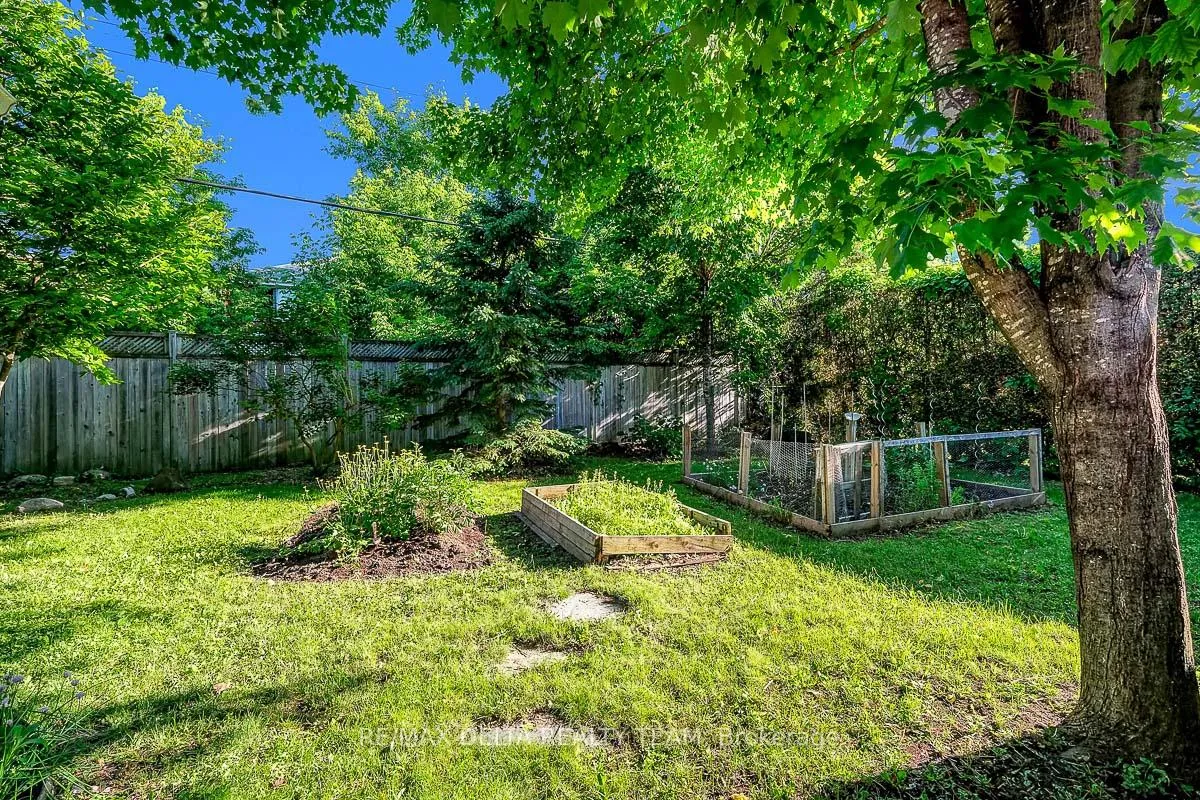 Photo 39 of 478 Lawson Avenue, Ottawa, Overbrook/Castle Heights — HOMEH