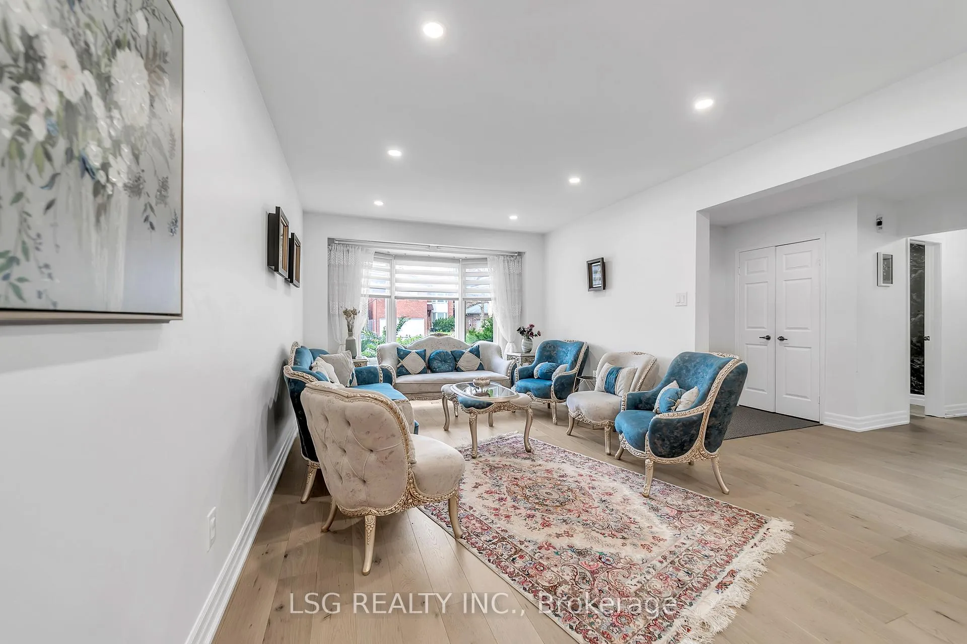 Photo 13 of 629 York Hill Boulevard, Vaughan, Crestwood-Springfarm-Yorkhill — HOMEH