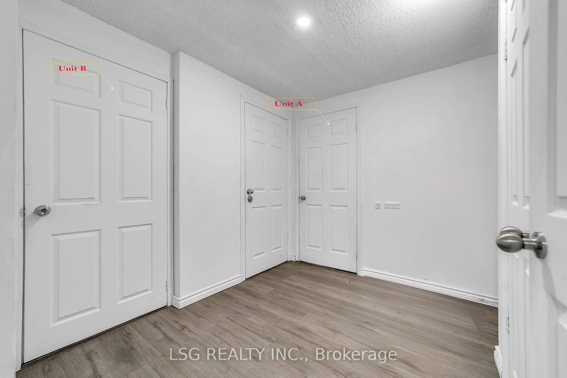 Photo 32 of 629 York Hill Boulevard, Vaughan, Crestwood-Springfarm-Yorkhill — HOMEH