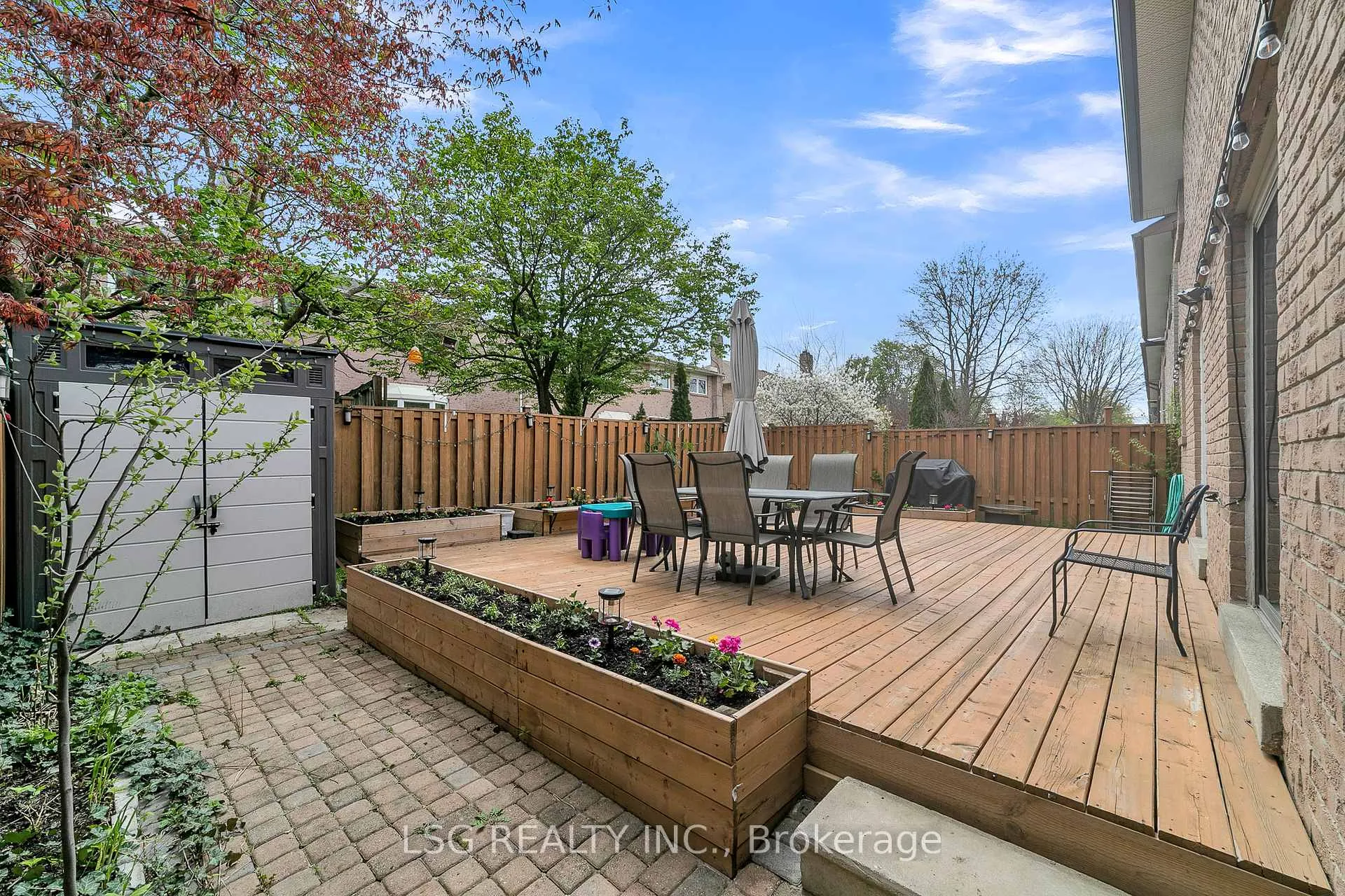 Photo 44 of 629 York Hill Boulevard, Vaughan, Crestwood-Springfarm-Yorkhill — HOMEH