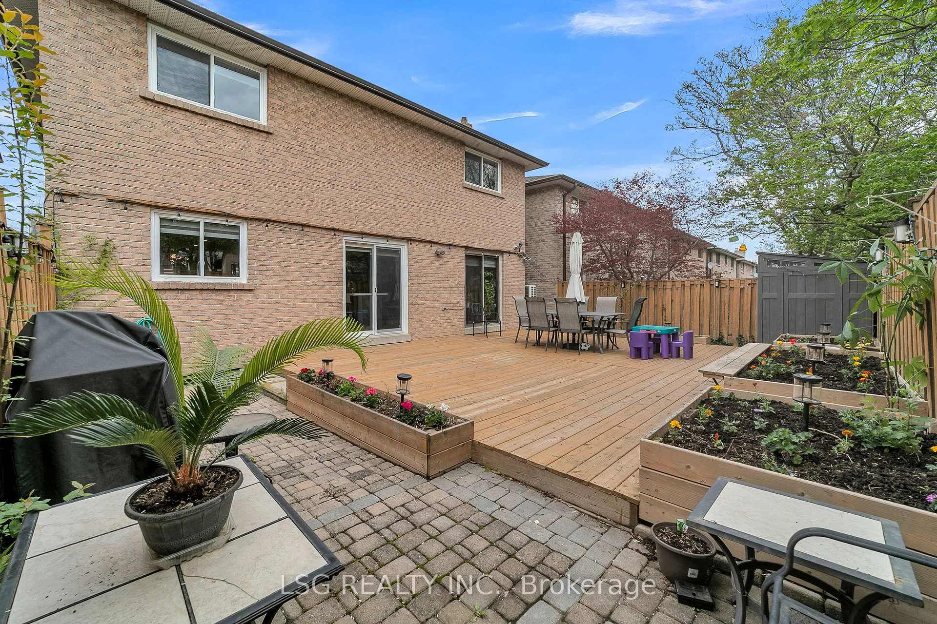 Photo 46 of 629 York Hill Boulevard, Vaughan, Crestwood-Springfarm-Yorkhill — HOMEH