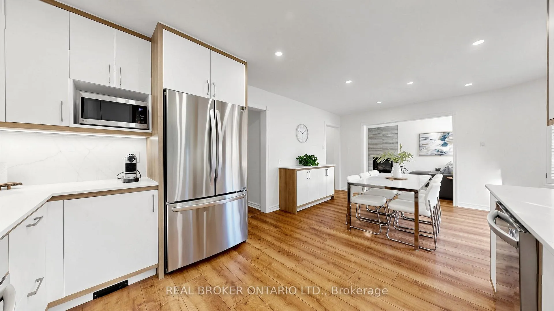 Photo 15 of 153 Grenadier Crescent, Vaughan, Beverley Glen — HOMEH