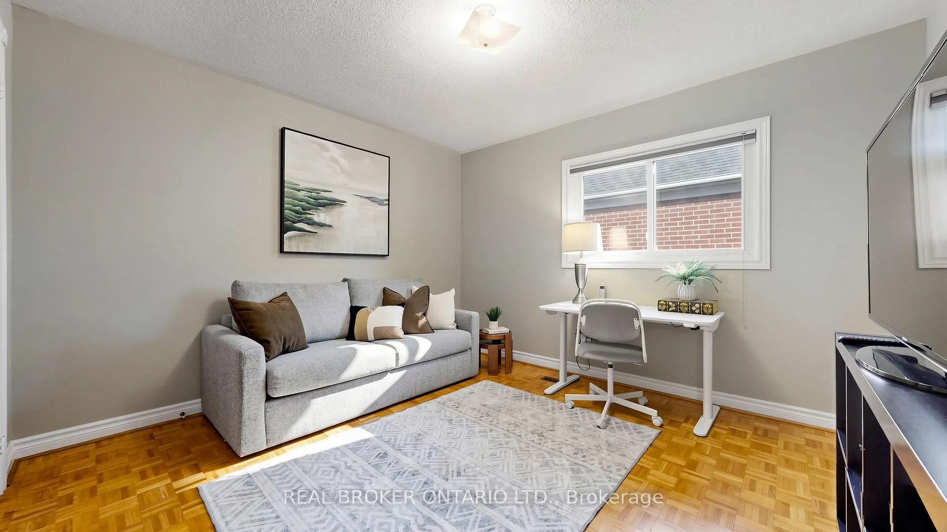 Photo 34 of 153 Grenadier Crescent, Vaughan, Beverley Glen — HOMEH