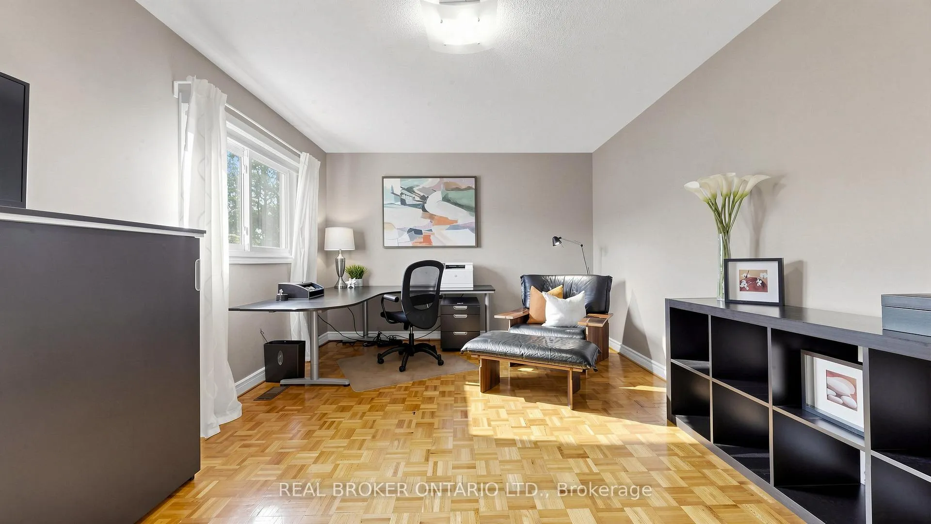 Photo 37 of 153 Grenadier Crescent, Vaughan, Beverley Glen — HOMEH