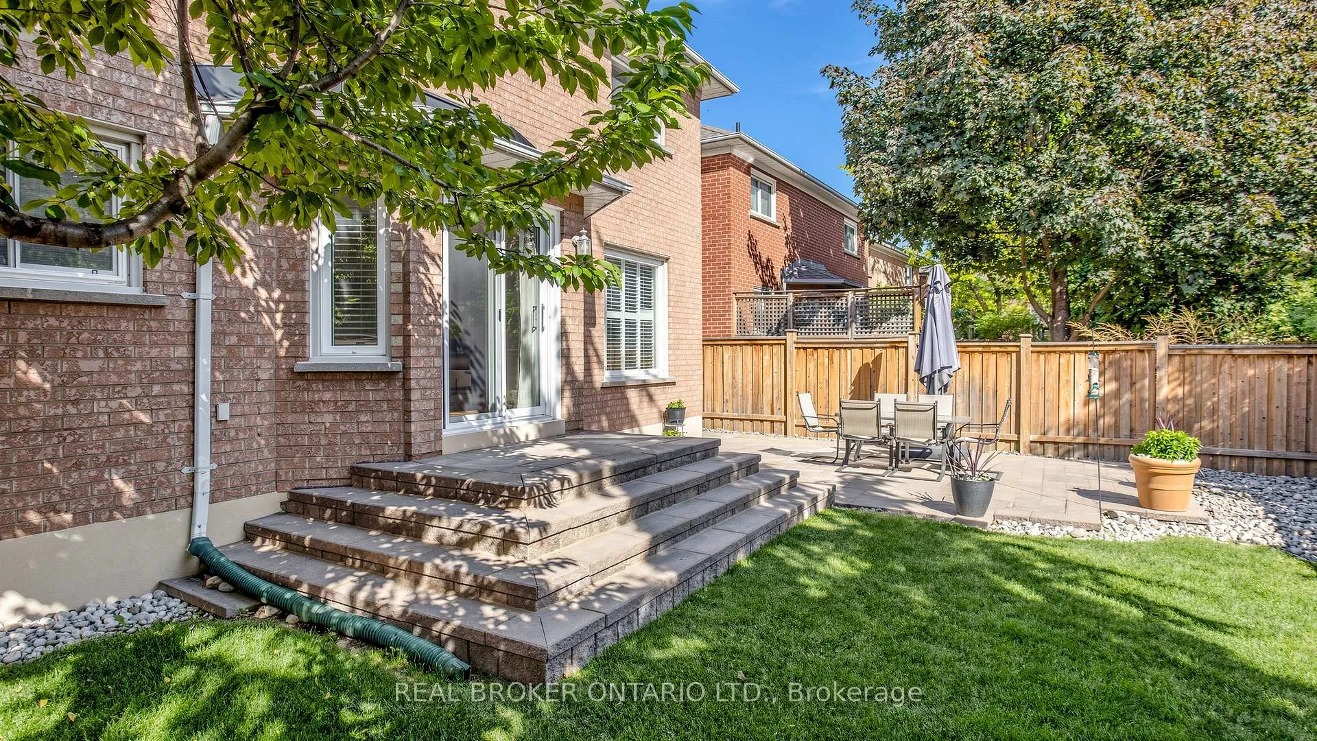 Photo 50 of 153 Grenadier Crescent, Vaughan, Beverley Glen — HOMEH