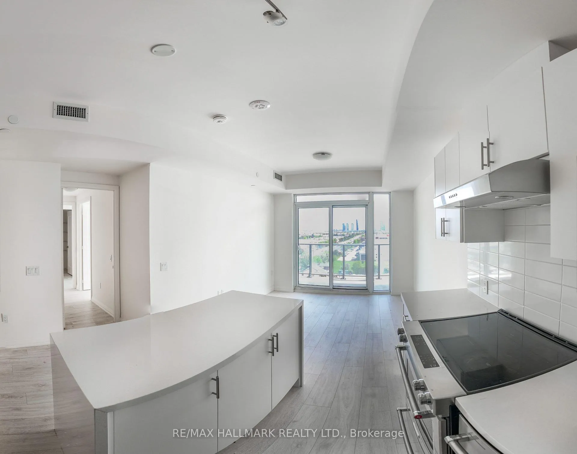 Photo 8 of Unit 912, 8960 Jane Street, Vaughan, Vellore Village — HOMEH