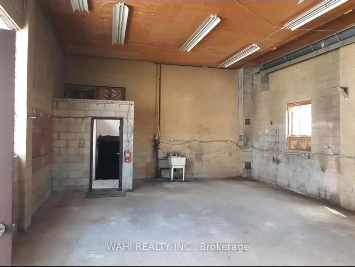 Photo 14 of 209 Breithaupt Street, Waterloo — HOMEH