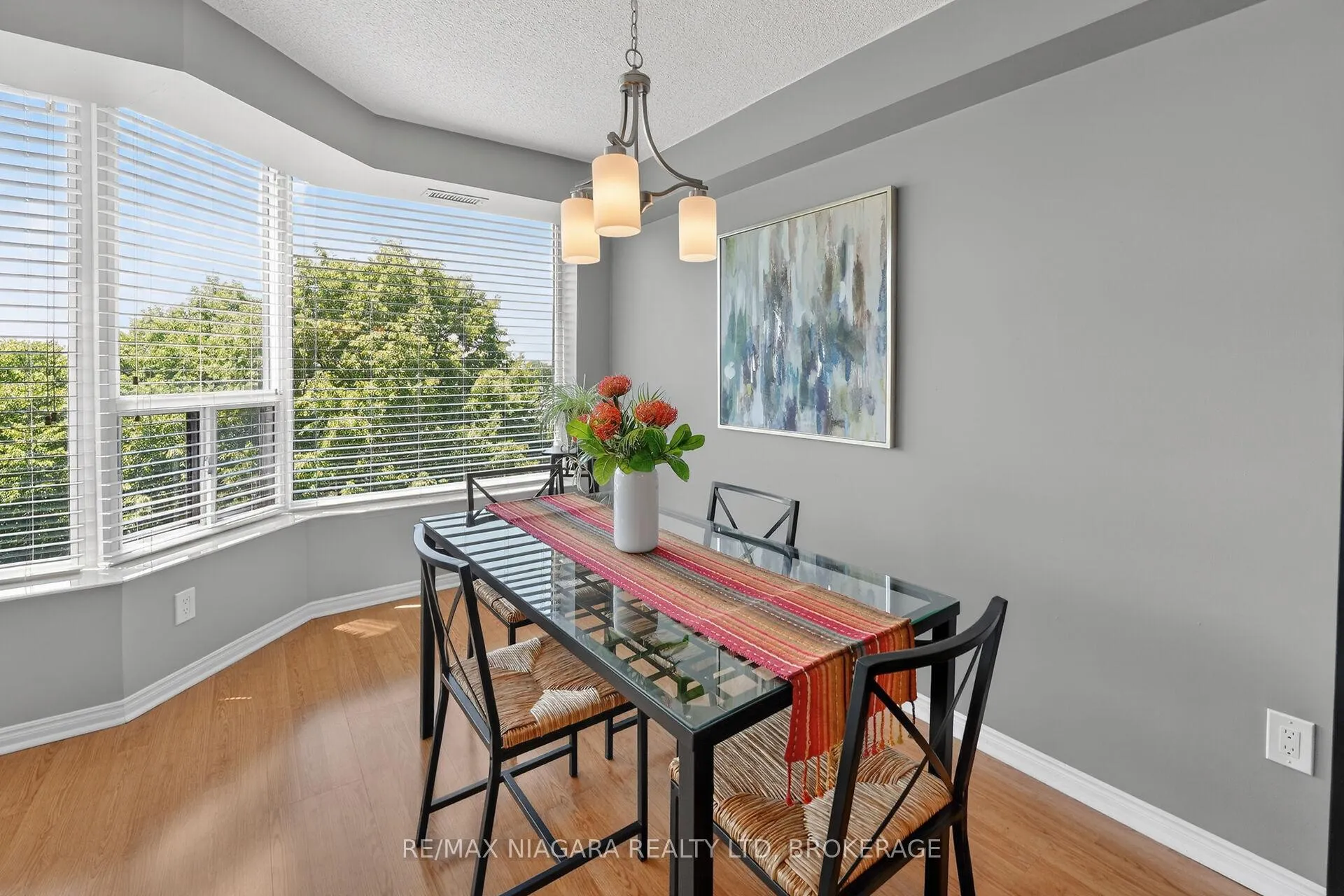 Photo 14 of Unit 607, 81 Scott Street, St. Catharines, Lakeport — HOMEH