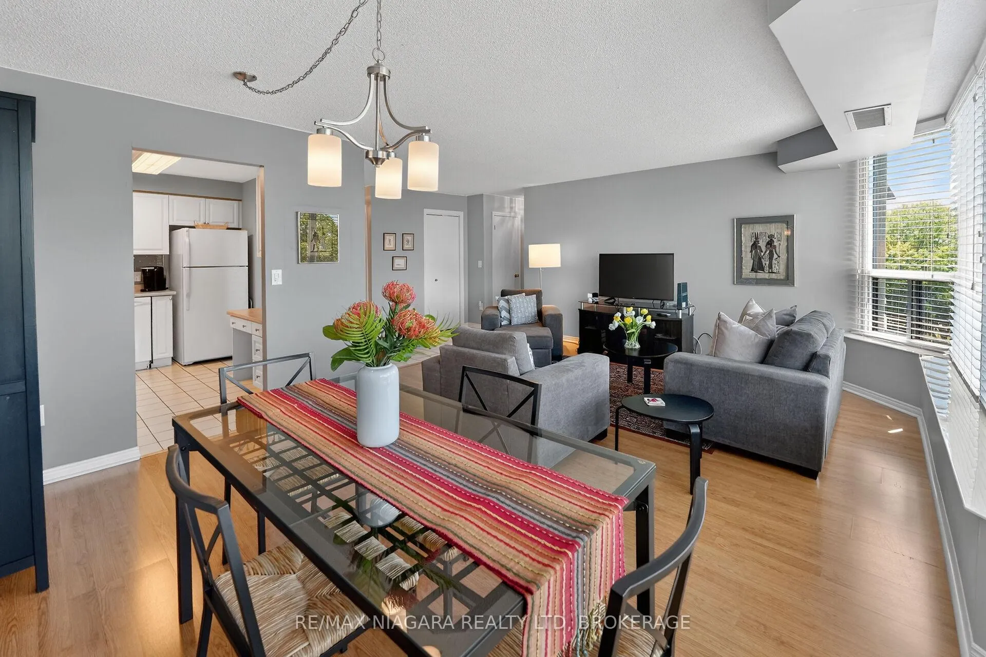 Photo 15 of Unit 607, 81 Scott Street, St. Catharines, Lakeport — HOMEH