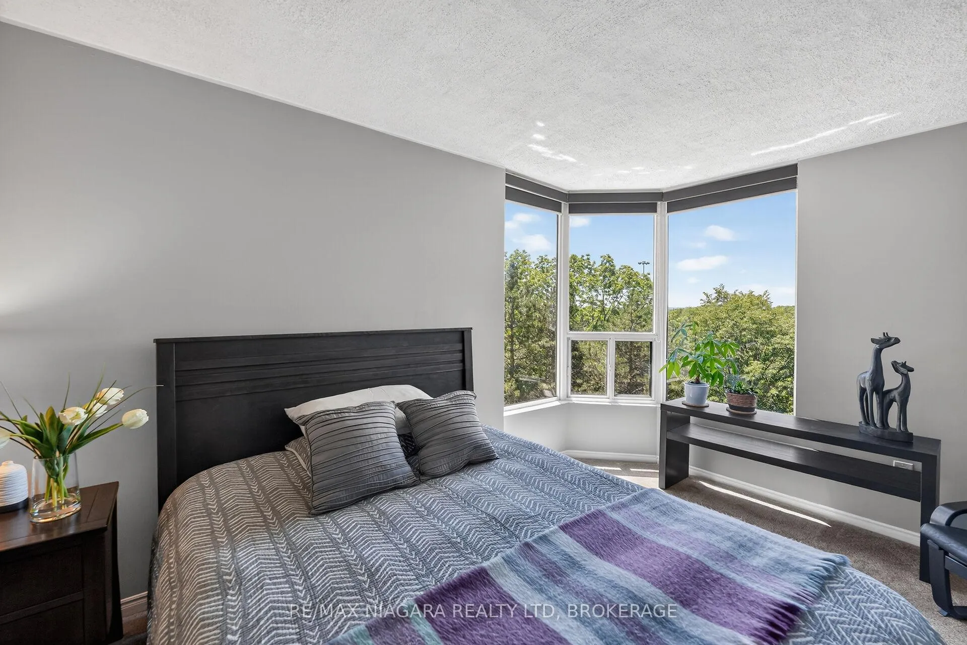 Photo 20 of Unit 607, 81 Scott Street, St. Catharines, Lakeport — HOMEH