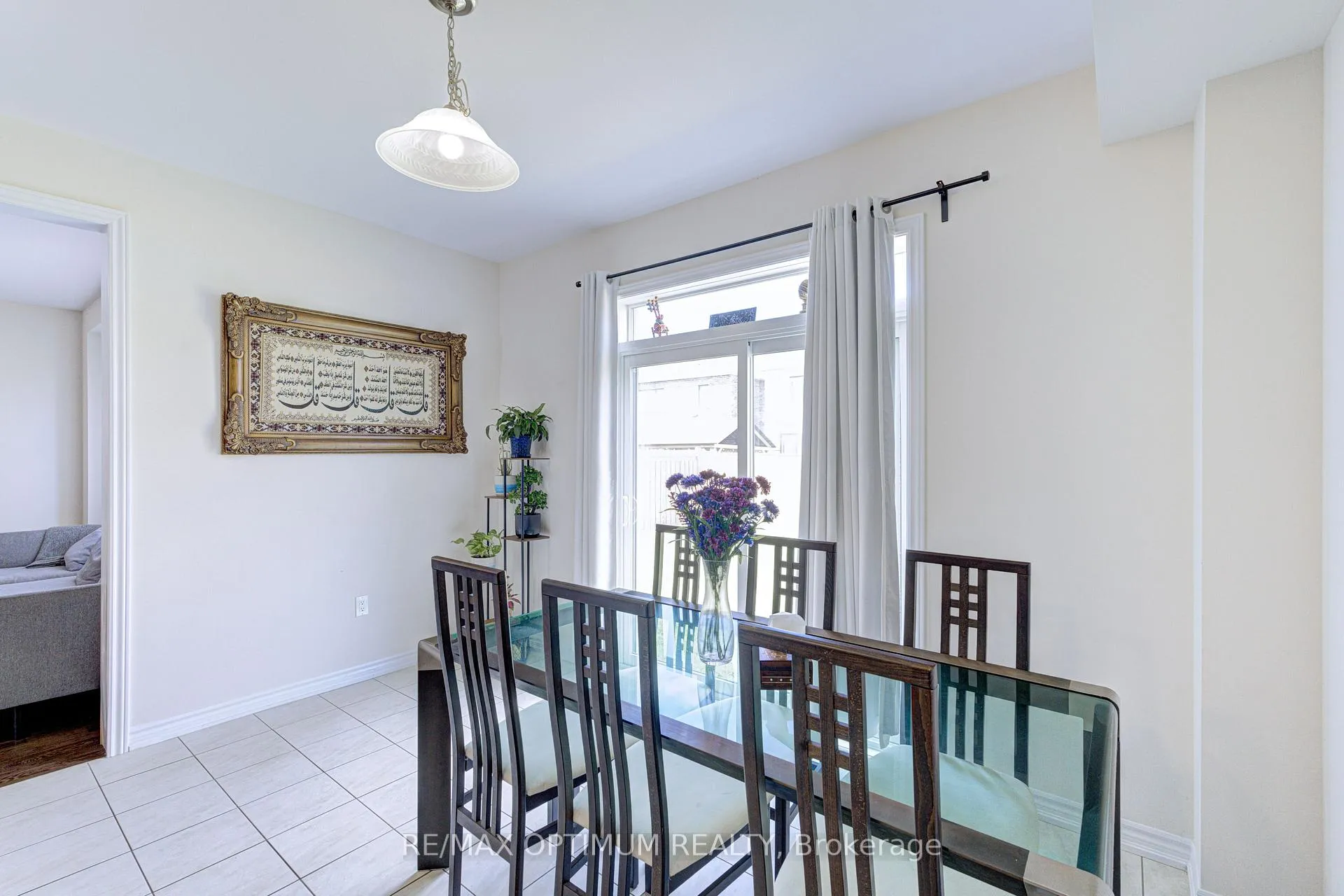 Photo 16 of 515 Barker Parkway, Thorold, Rolling Meadows — HOMEH
