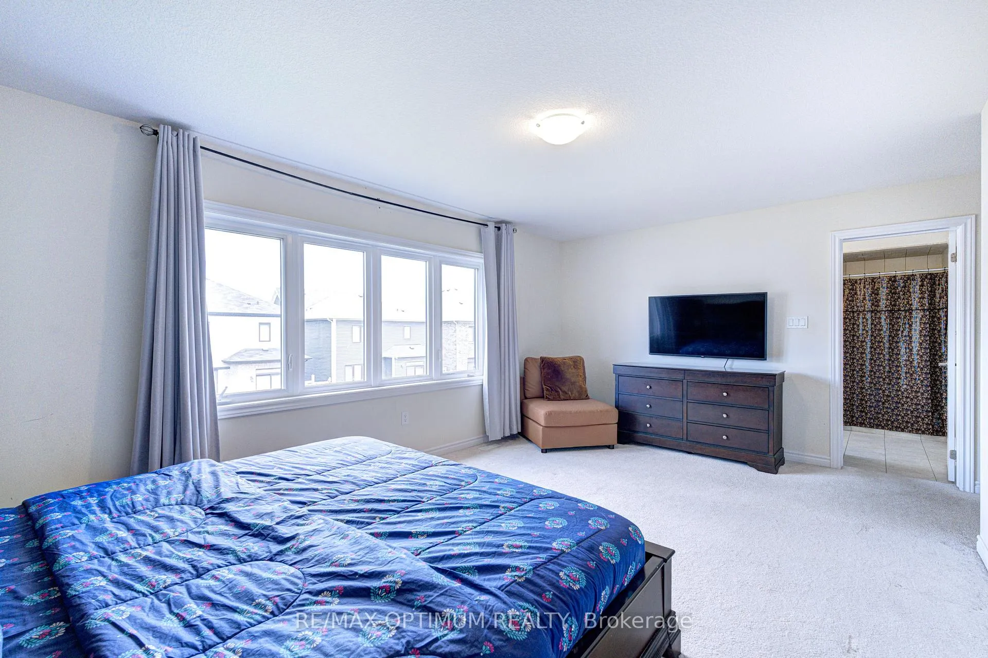 Photo 23 of 515 Barker Parkway, Thorold, Rolling Meadows — HOMEH