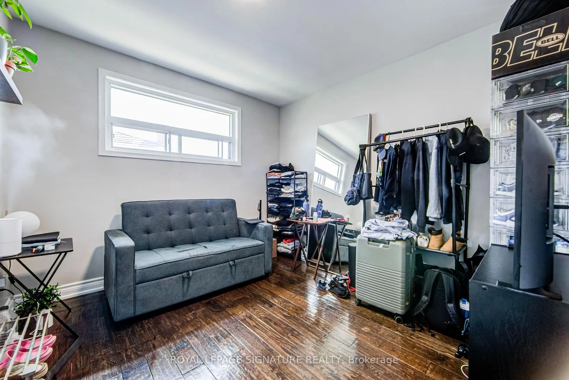 Photo 11 of 135 Rangoon Road, Etobicoke, Eringate-Centennial-West Deane — HOMEH