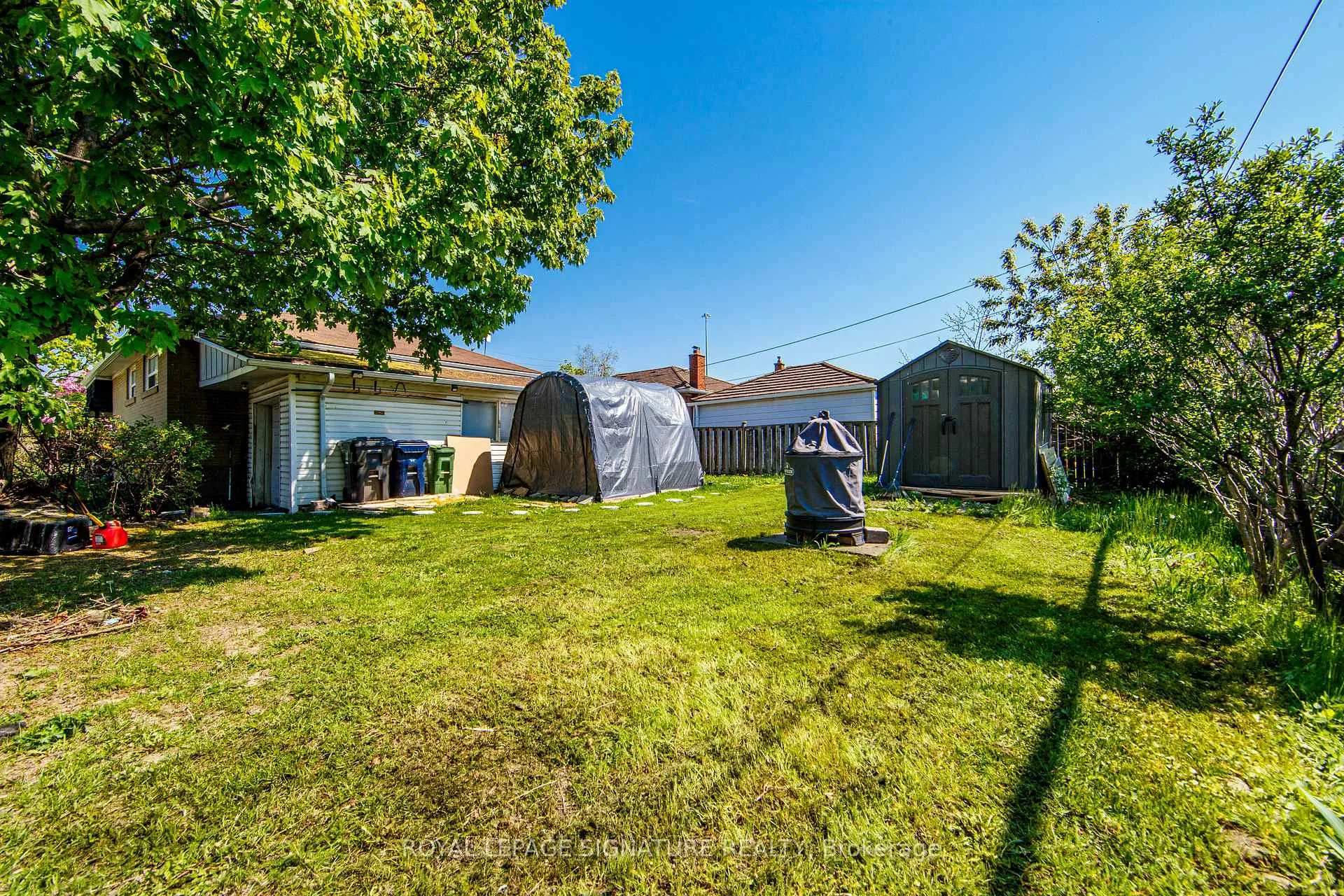 Photo 29 of 135 Rangoon Road, Etobicoke, Eringate-Centennial-West Deane — HOMEH