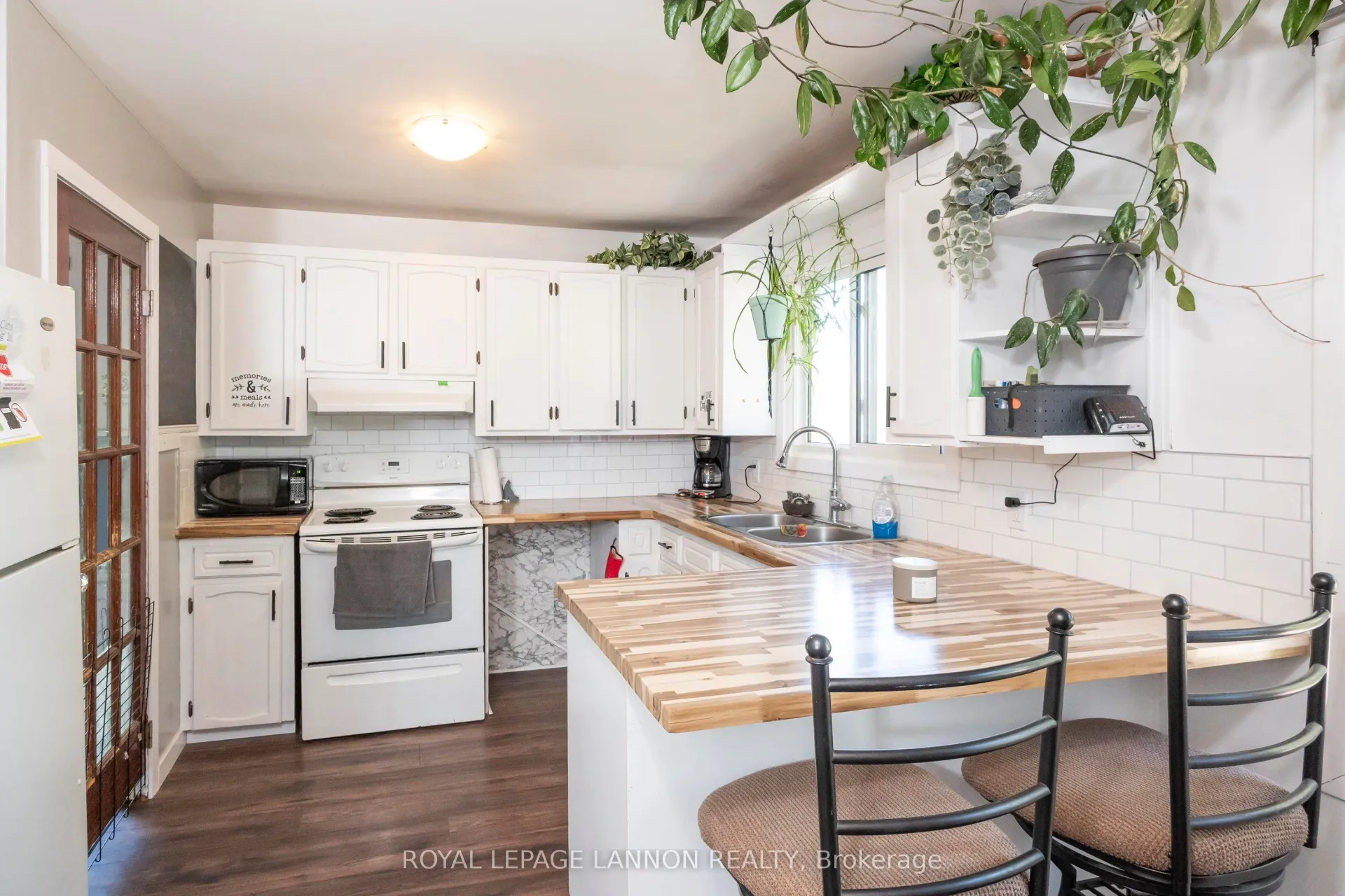 Photo 7 of 6301 Loch Lomond Rd, Thunder Bay, Mountain Road — HOMEH